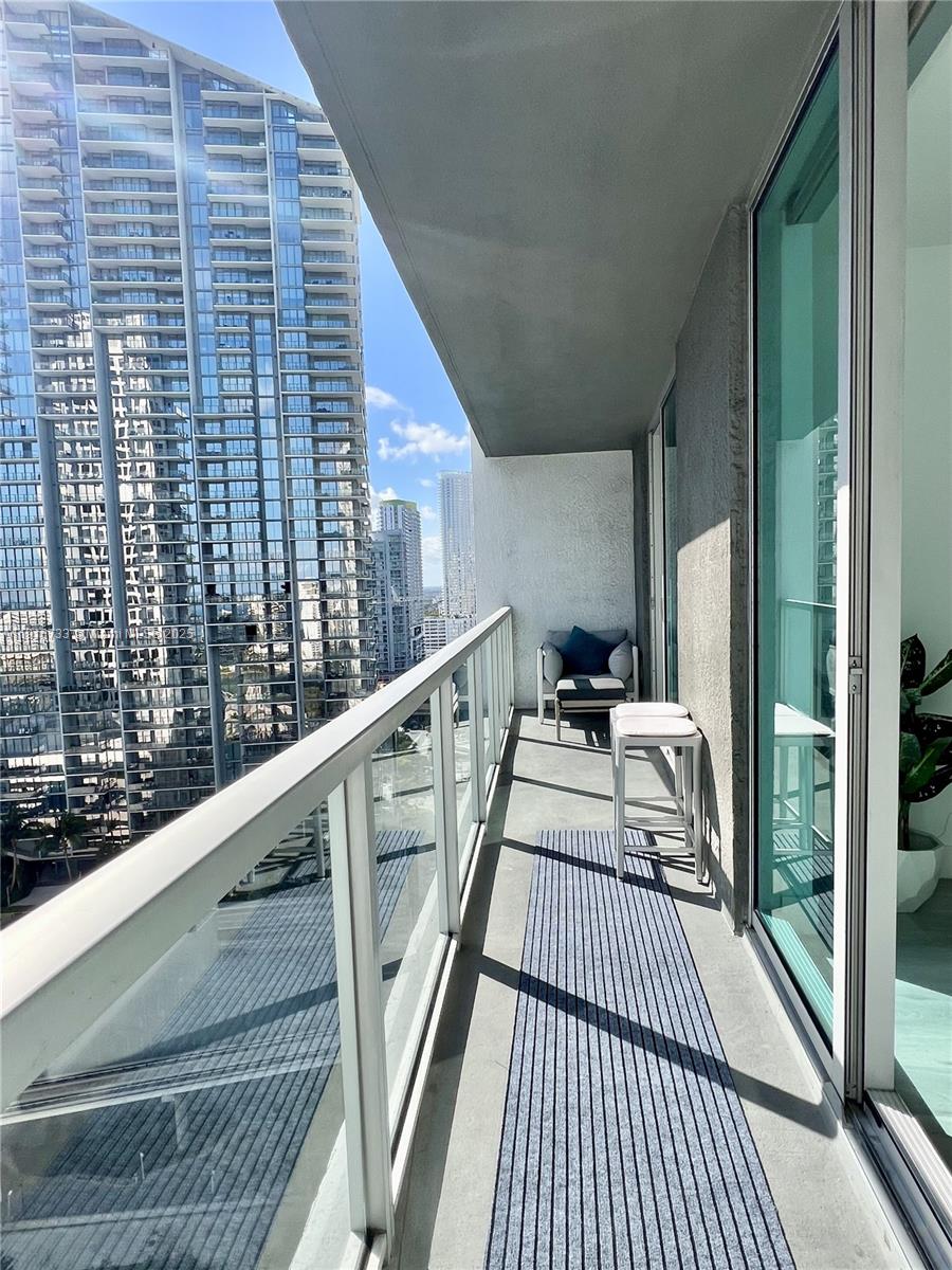 55 SE 6th St #2608, Miami FL 33131
