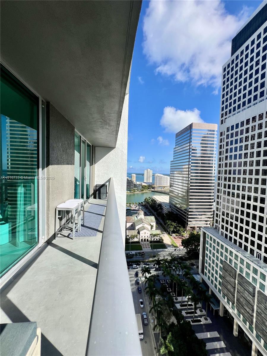 55 SE 6th St #2608, Miami FL 33131