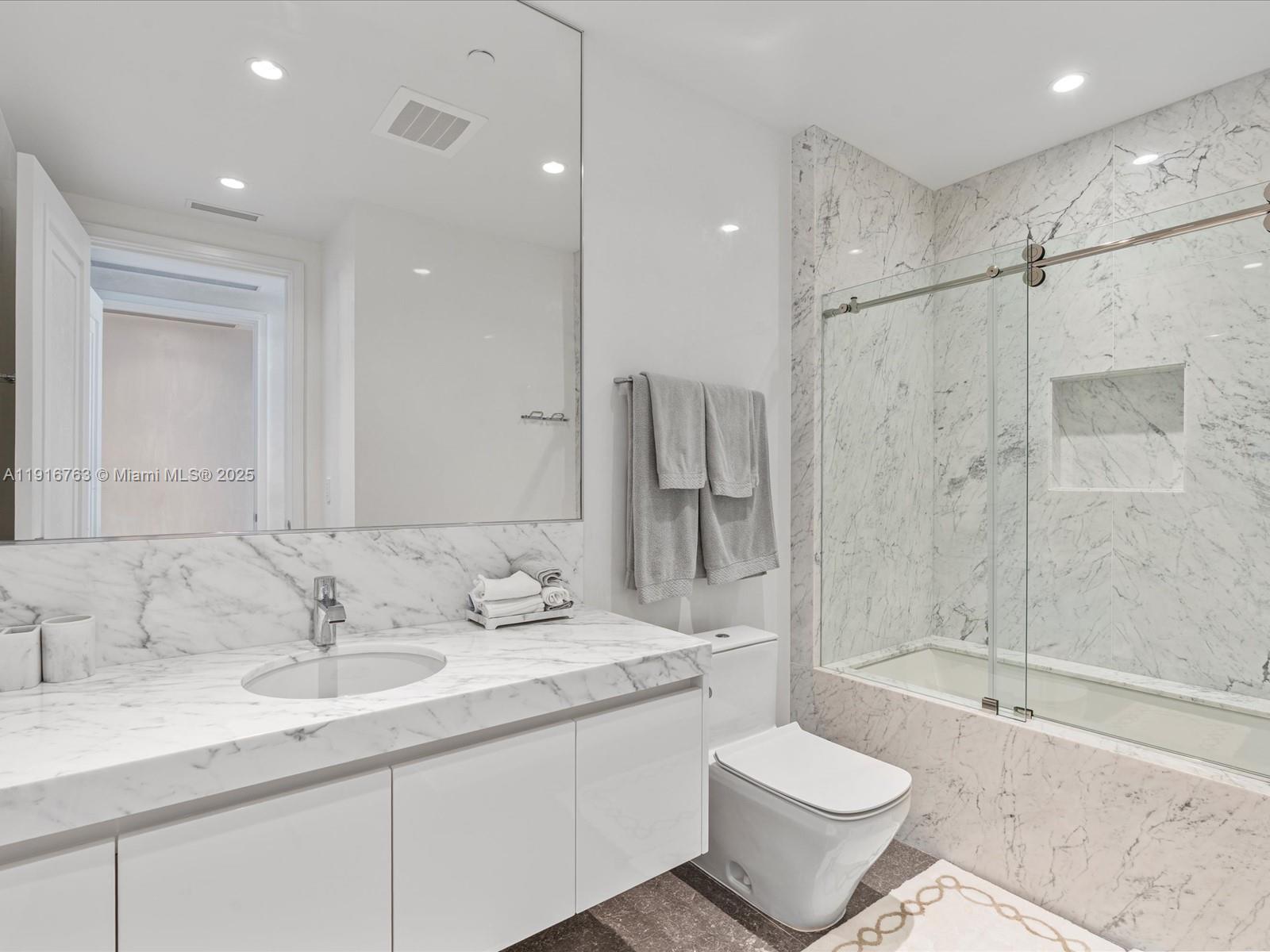 17901 Collins Ave #2602, Sunny Isles Beach FL 33160