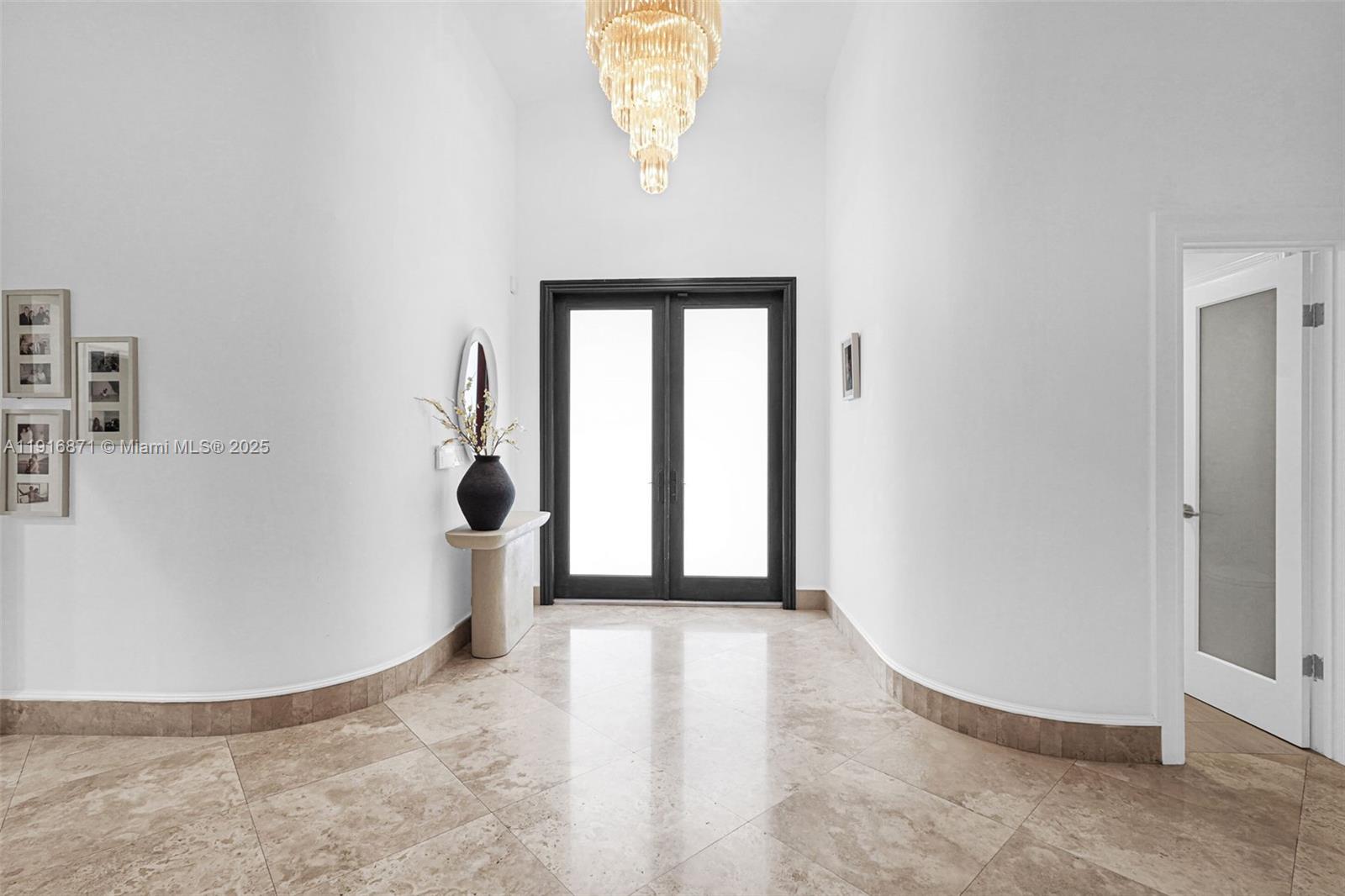 145 Bal Bay Dr, Bal Harbour FL 33154