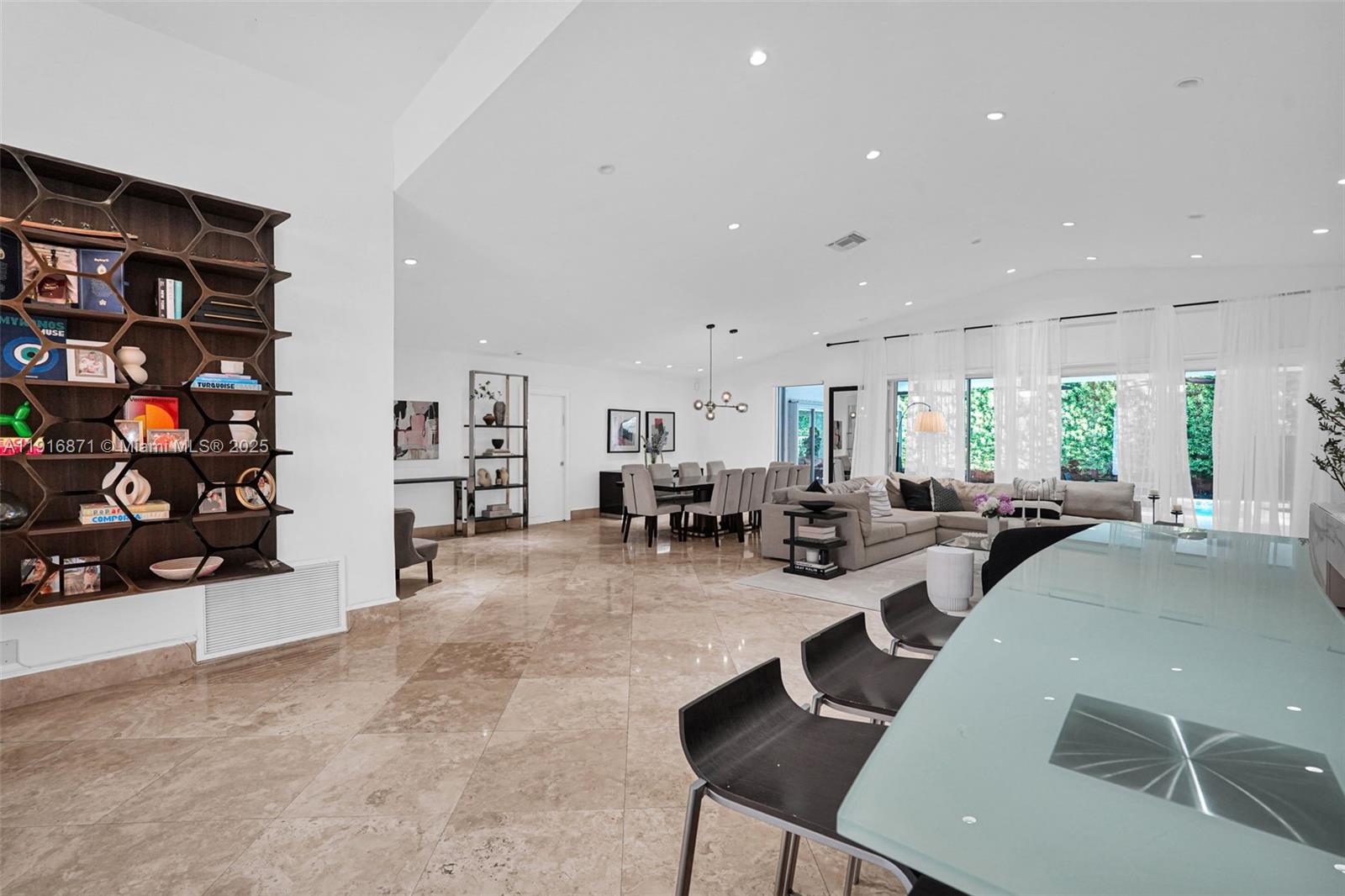 145 Bal Bay Dr, Bal Harbour FL 33154