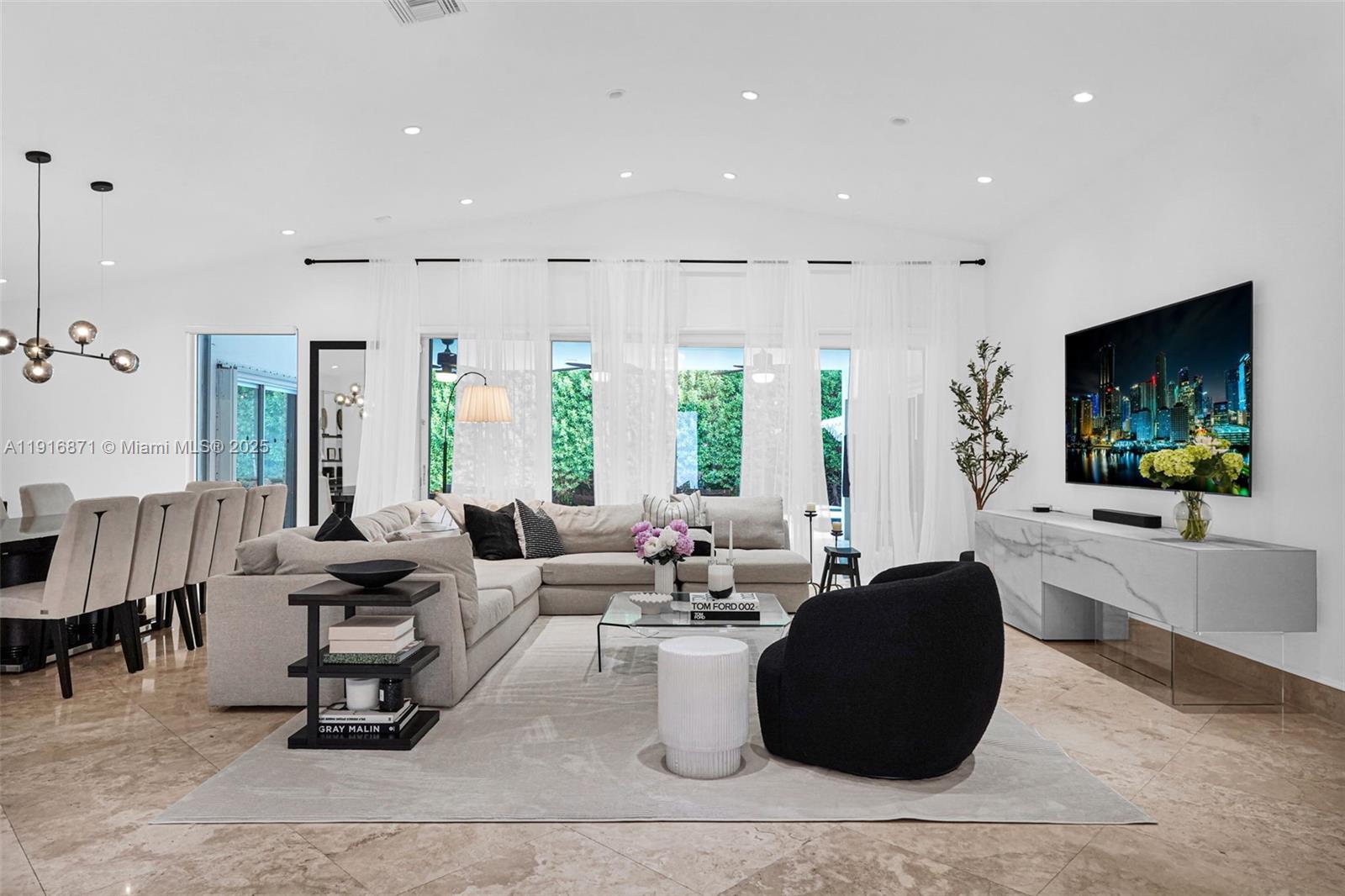 145 Bal Bay Dr, Bal Harbour FL 33154