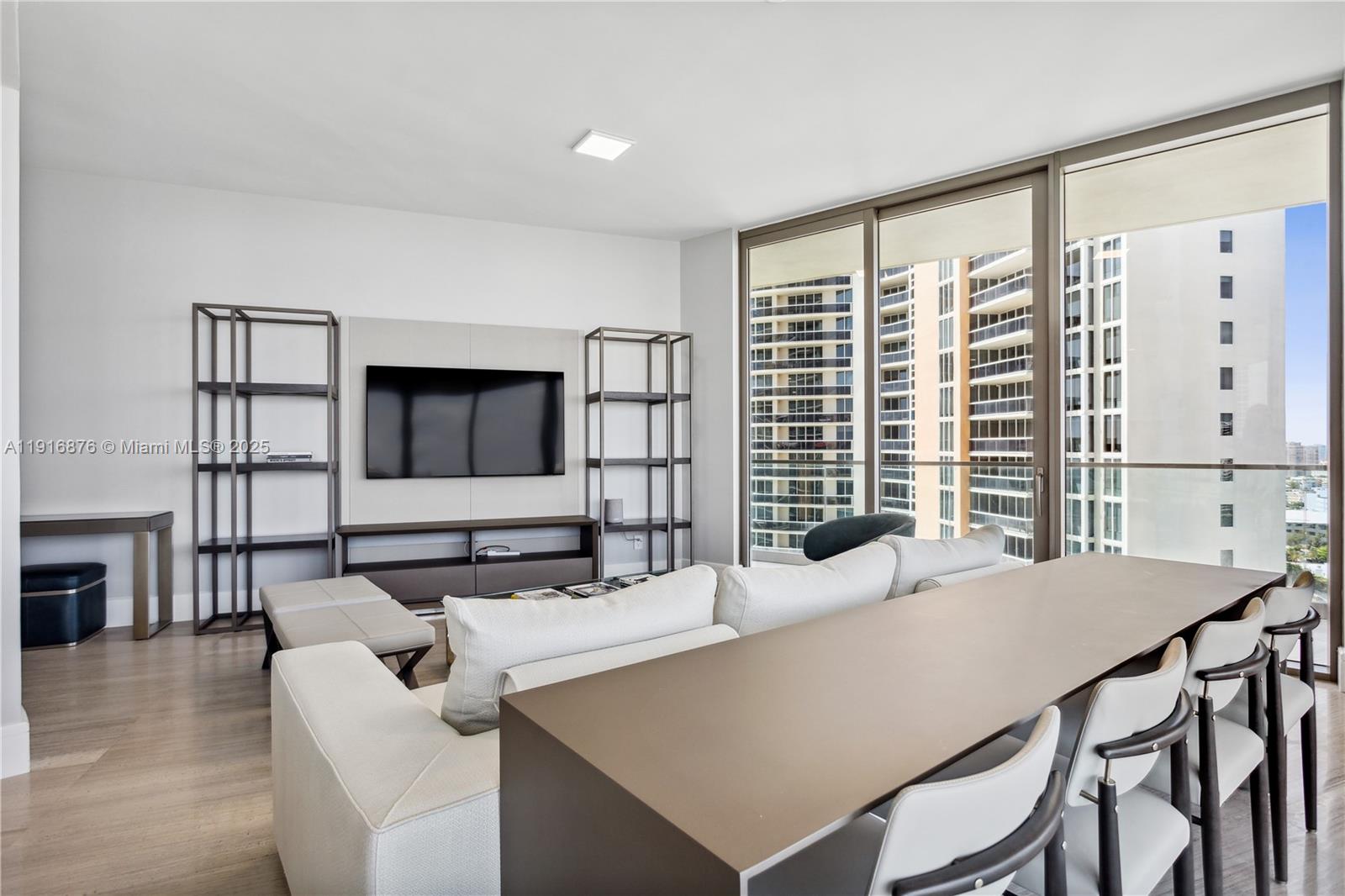 18975 Collins Ave #1905, Sunny Isles Beach FL 33160