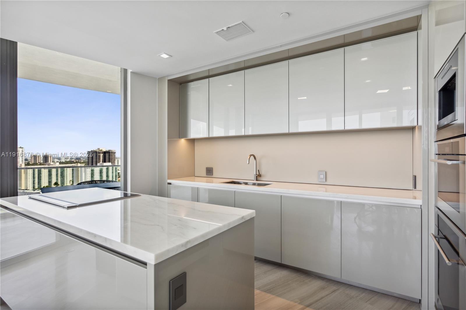 18975 Collins Ave #1905, Sunny Isles Beach FL 33160