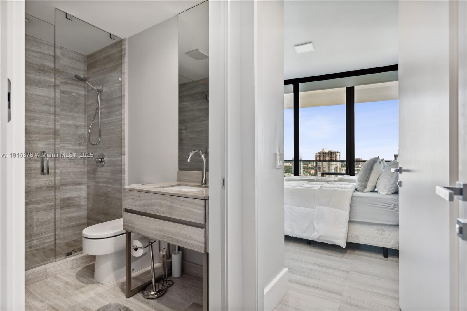 18975 Collins Ave #1905, Sunny Isles Beach FL 33160