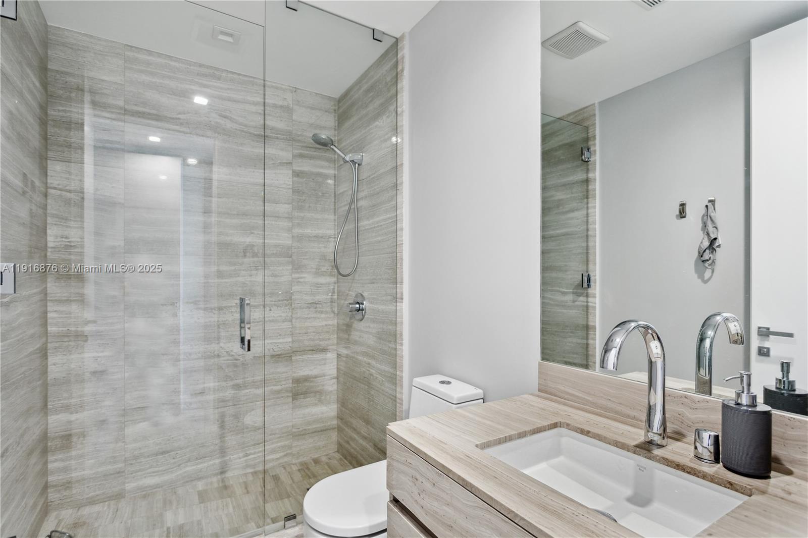 18975 Collins Ave #1905, Sunny Isles Beach FL 33160