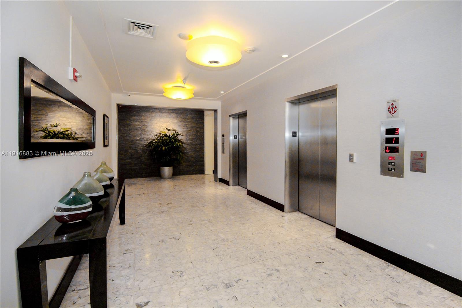 1200 West Ave #614, Miami Beach FL 33139