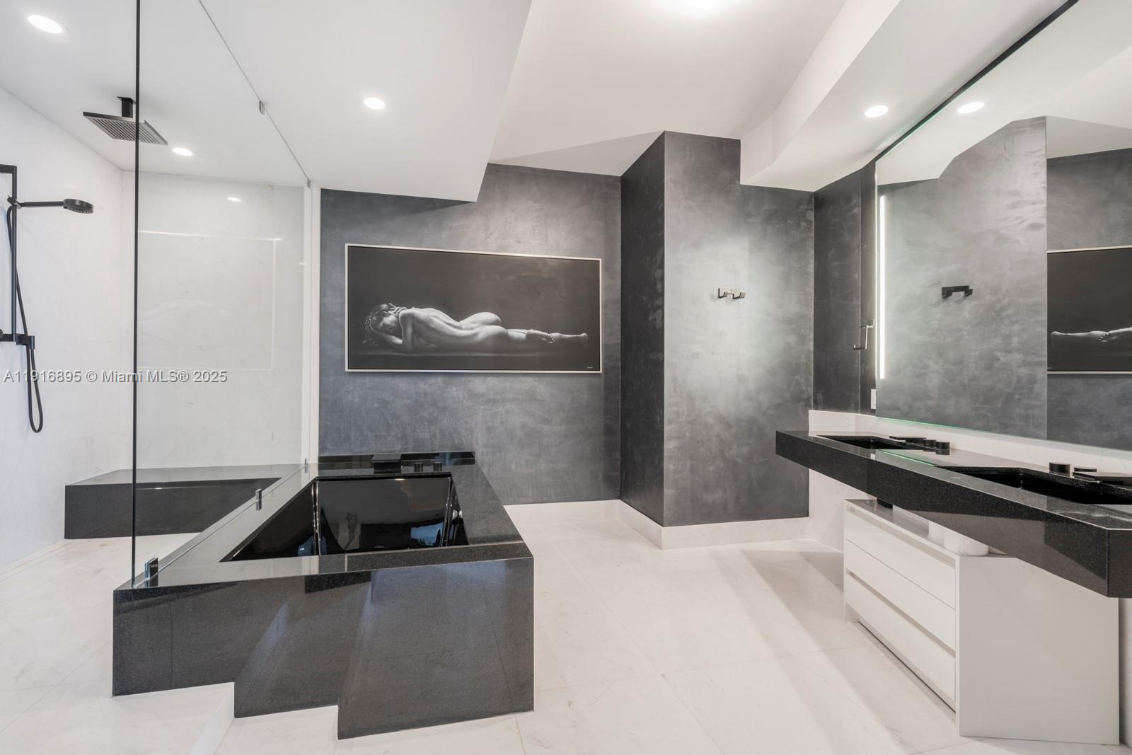 18555 Collins Ave #3505, Sunny Isles Beach FL 33160