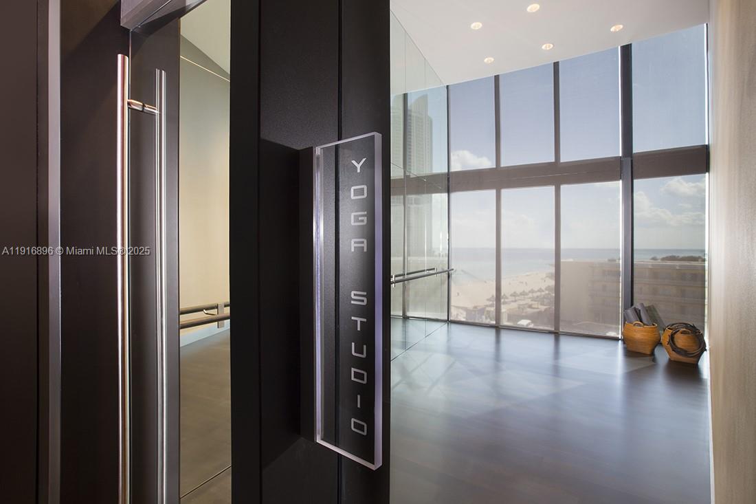 18555 Collins Ave #3505, Sunny Isles Beach FL 33160