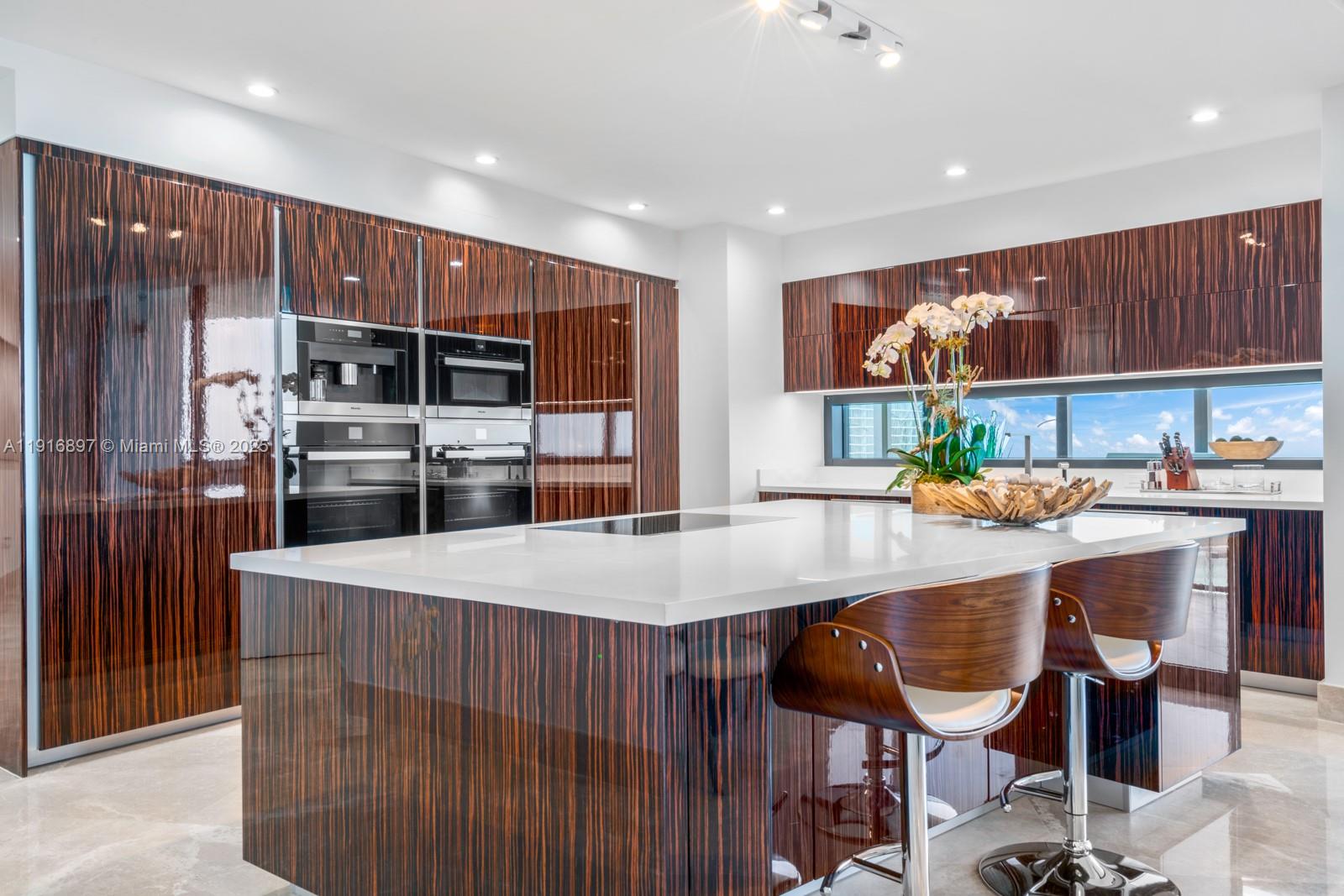 18555 Collins Ave #5105, Sunny Isles Beach FL 33160