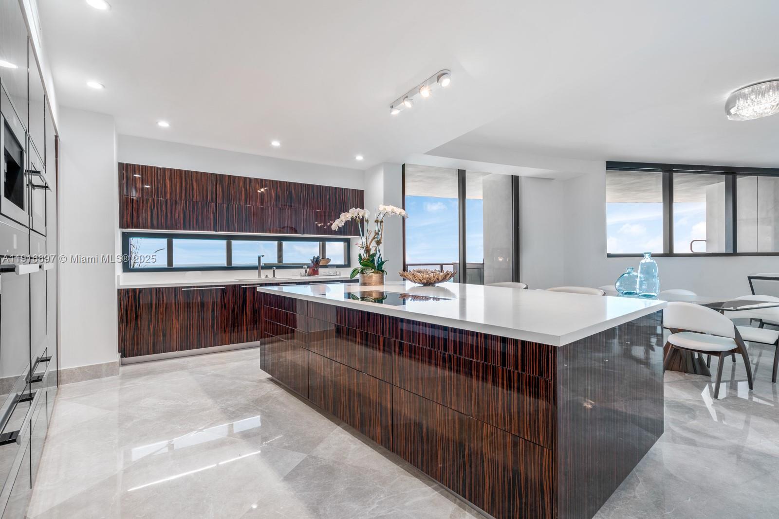 18555 Collins Ave #5105, Sunny Isles Beach FL 33160