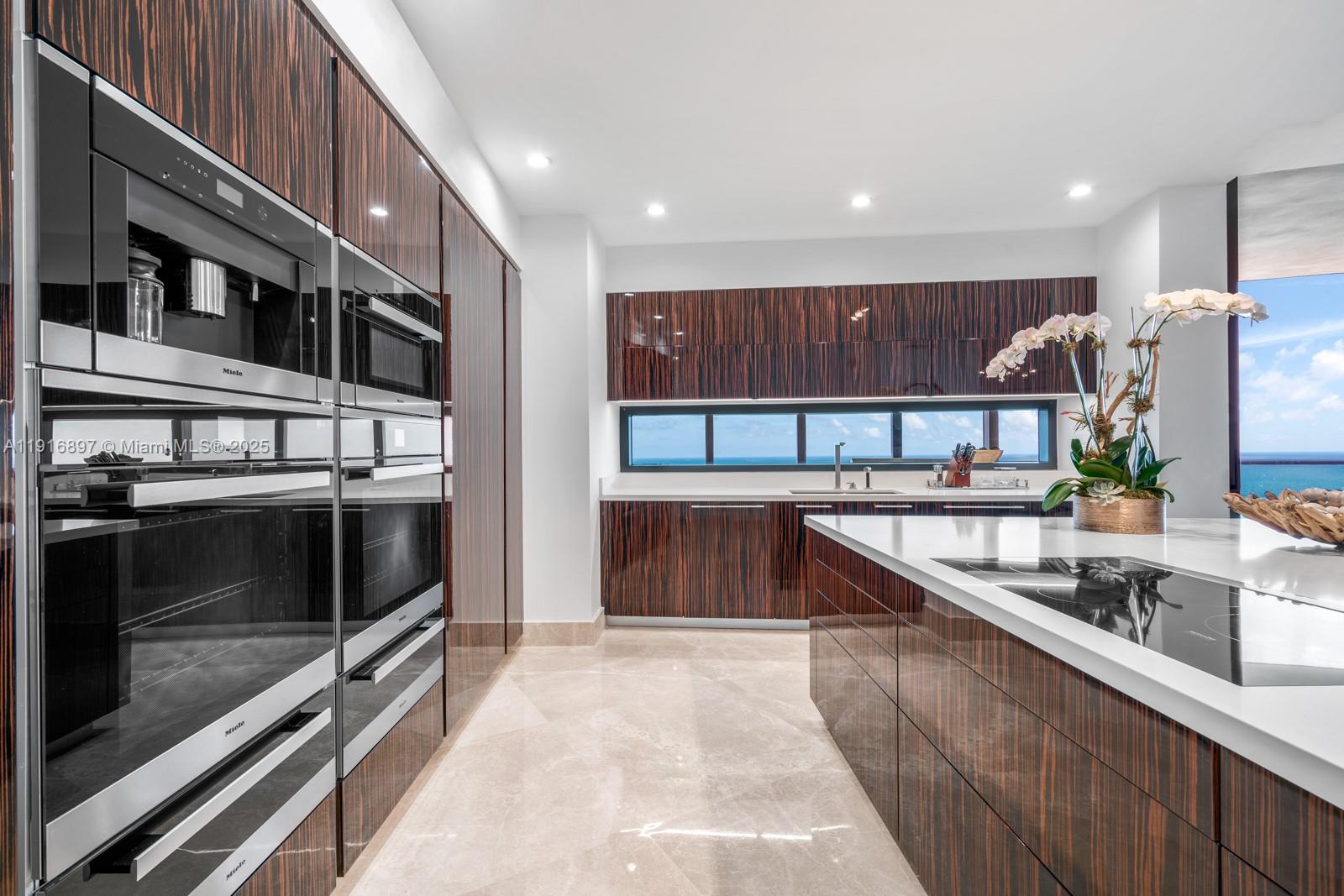 18555 Collins Ave #5105, Sunny Isles Beach FL 33160