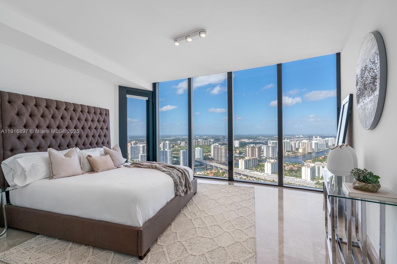 18555 Collins Ave #5105, Sunny Isles Beach FL 33160