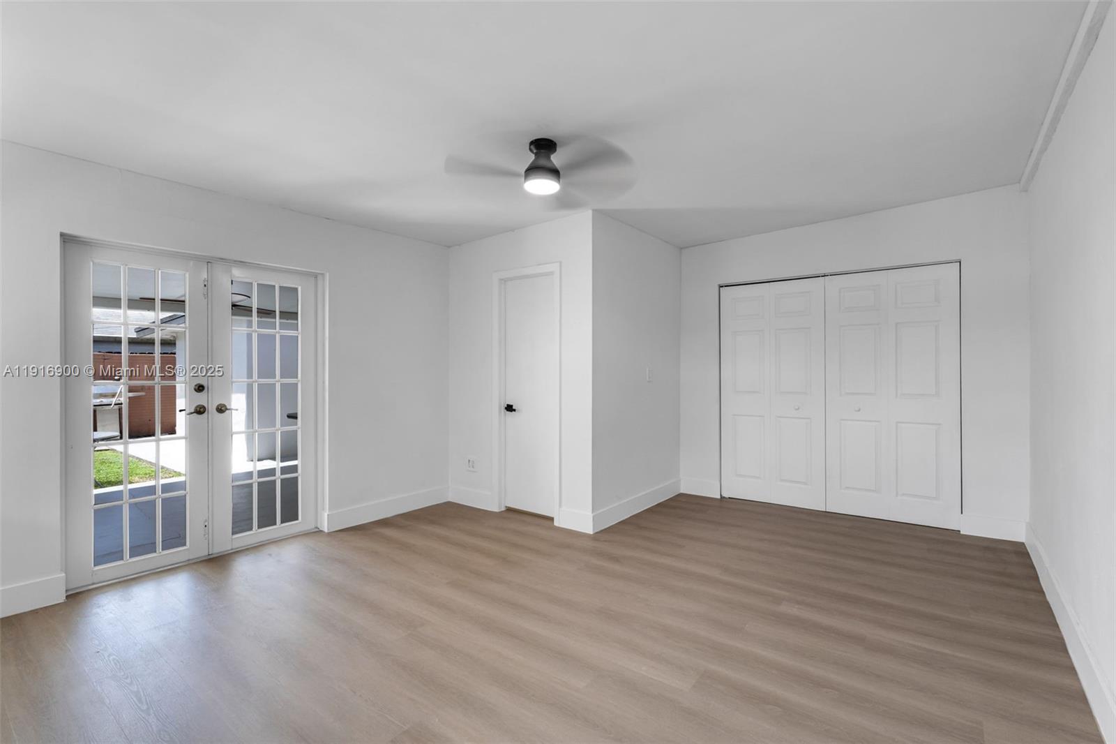 11030 SW 42 ST, Miami FL 33165