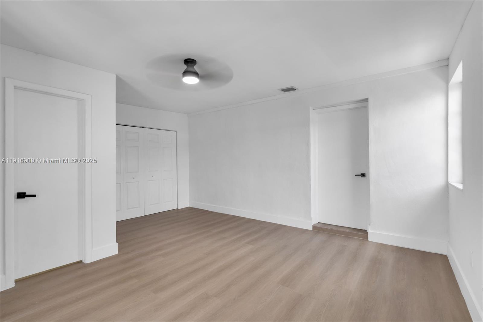 11030 SW 42 ST, Miami FL 33165