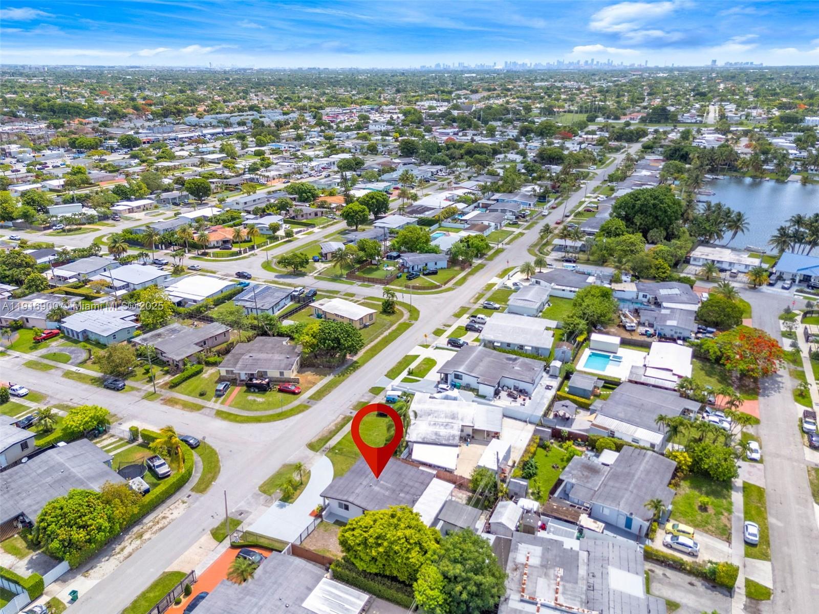 11030 SW 42 ST, Miami FL 33165