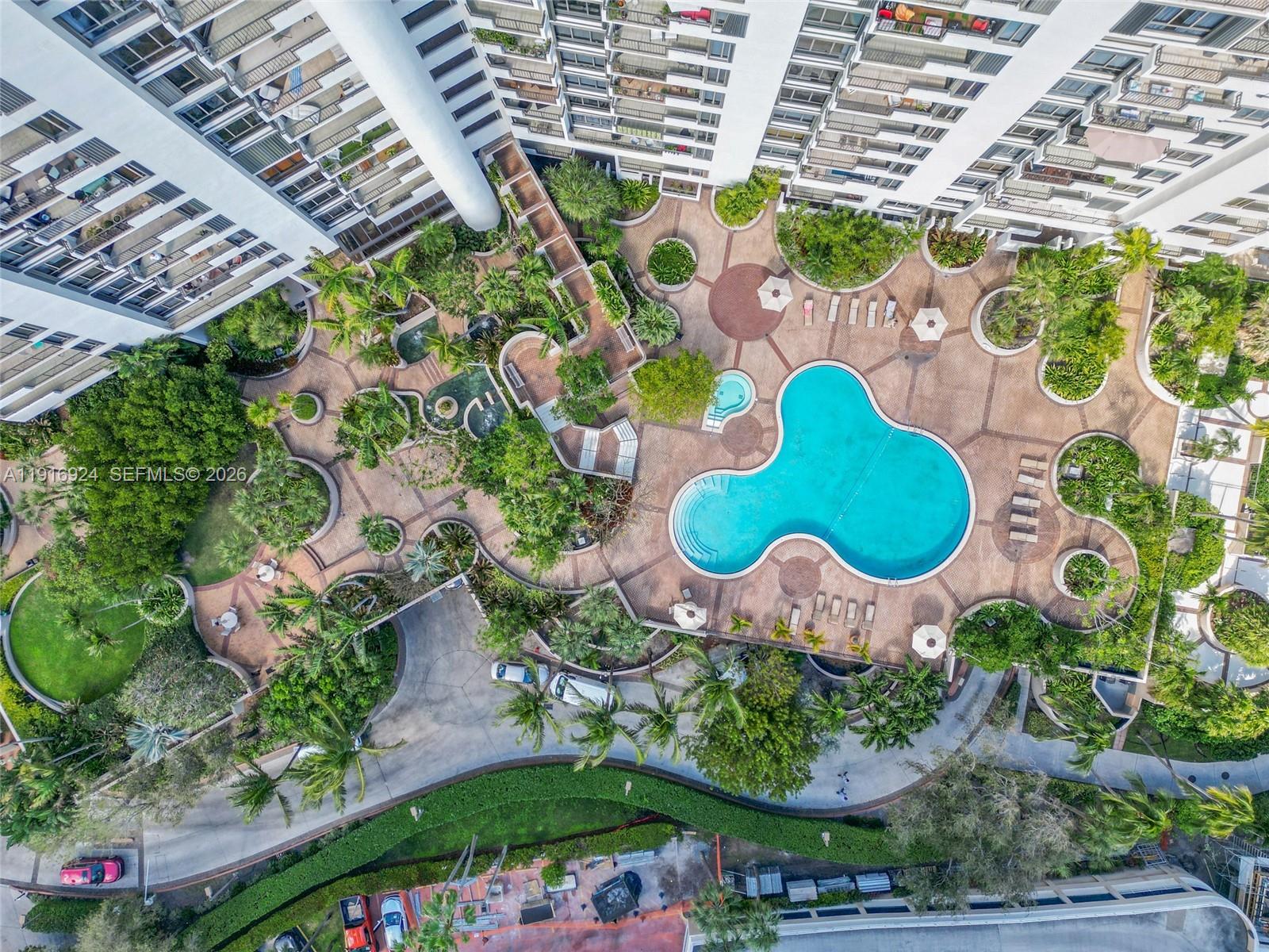 520 Brickell Key Dr #A1104, Miami FL 33131