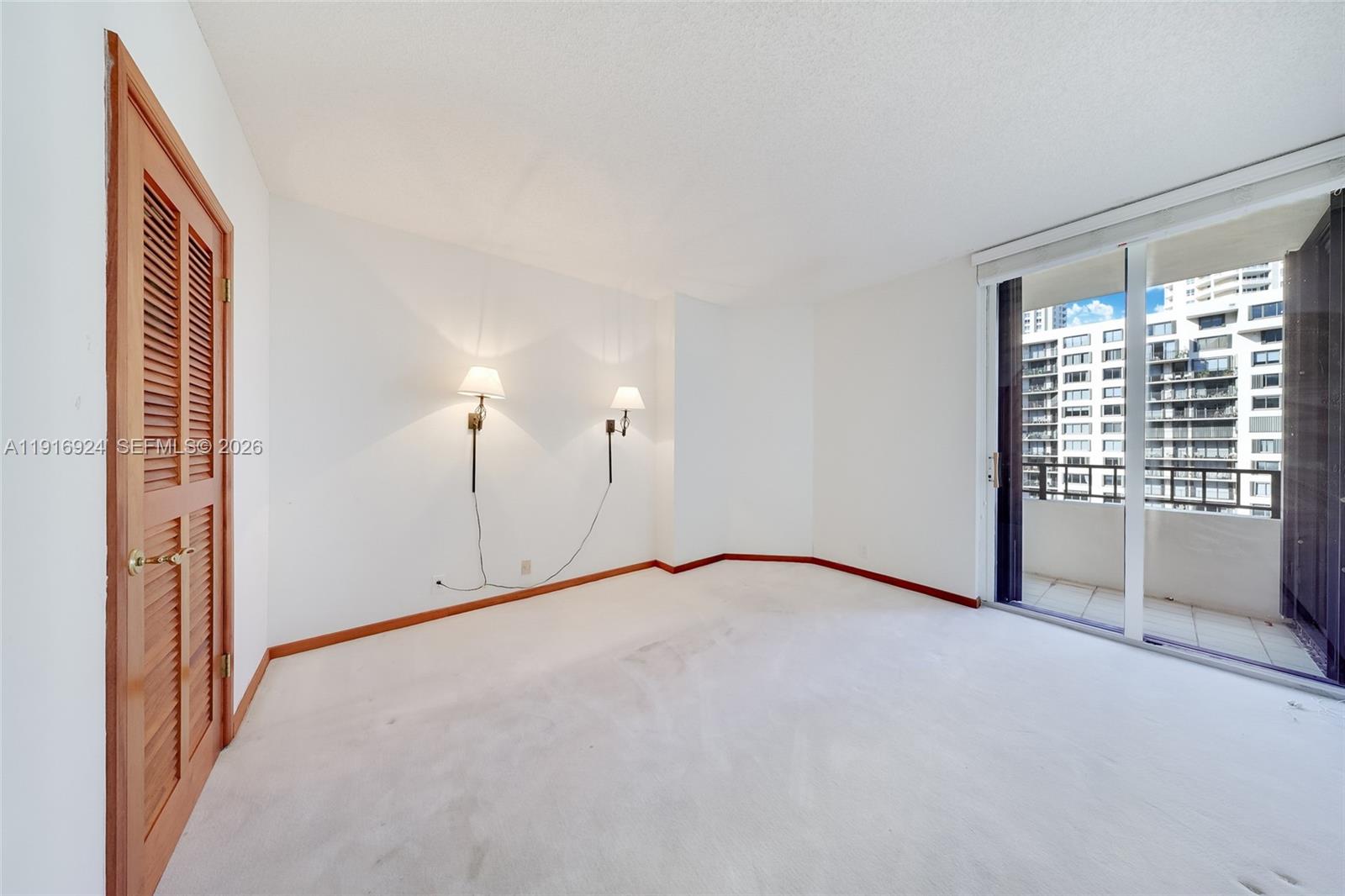 520 Brickell Key Dr #A1104, Miami FL 33131