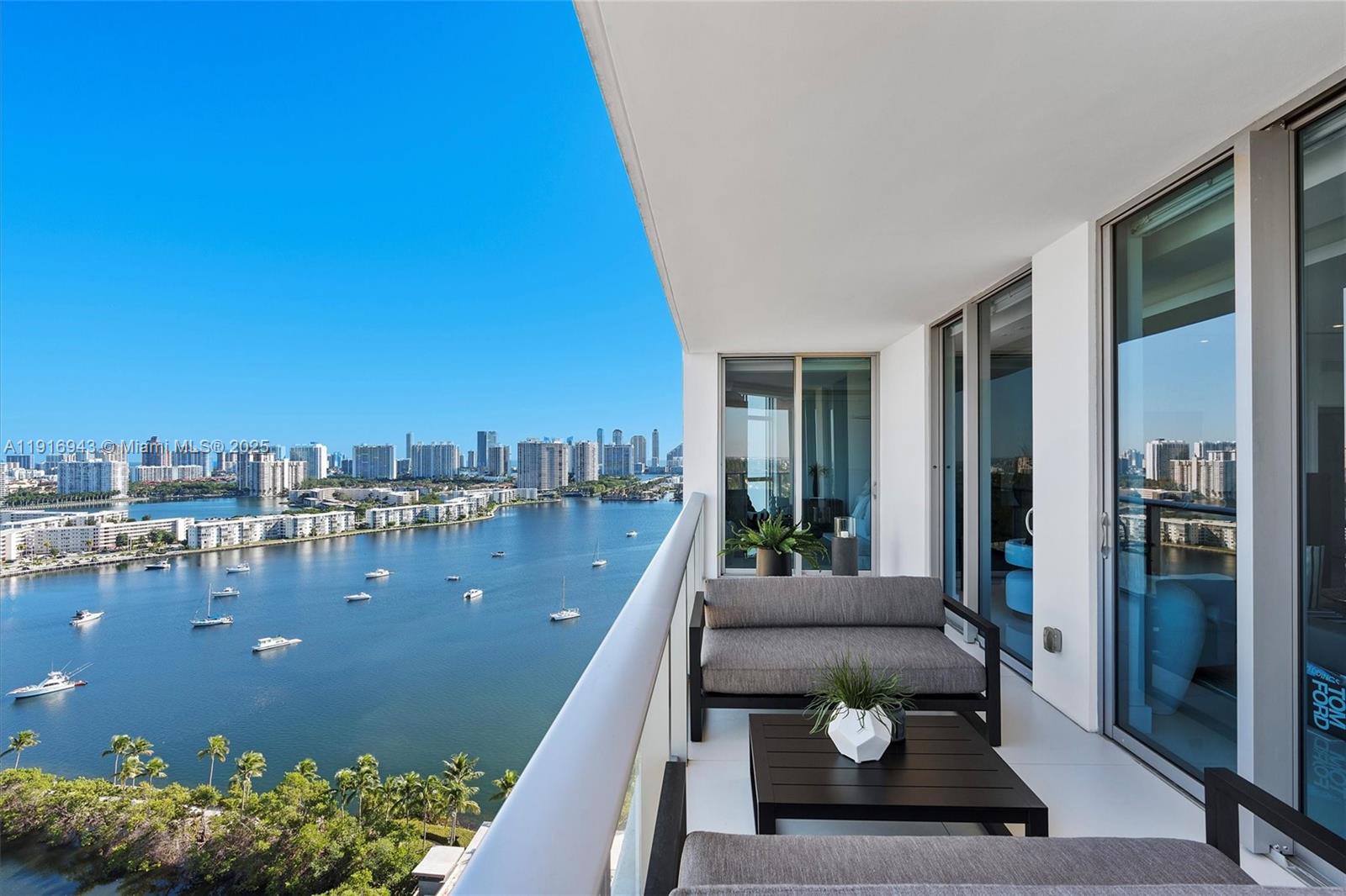 17301 Biscayne Blvd #2202, North Miami Beach FL 33160