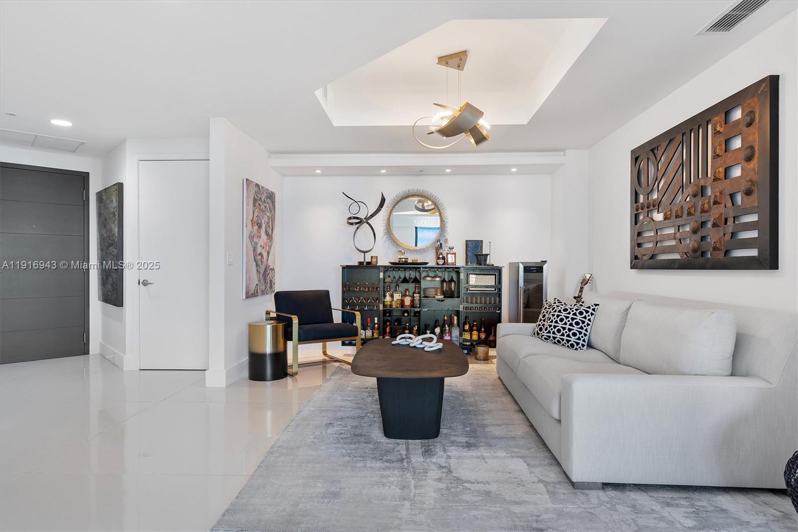 17301 Biscayne Blvd #2202, North Miami Beach FL 33160