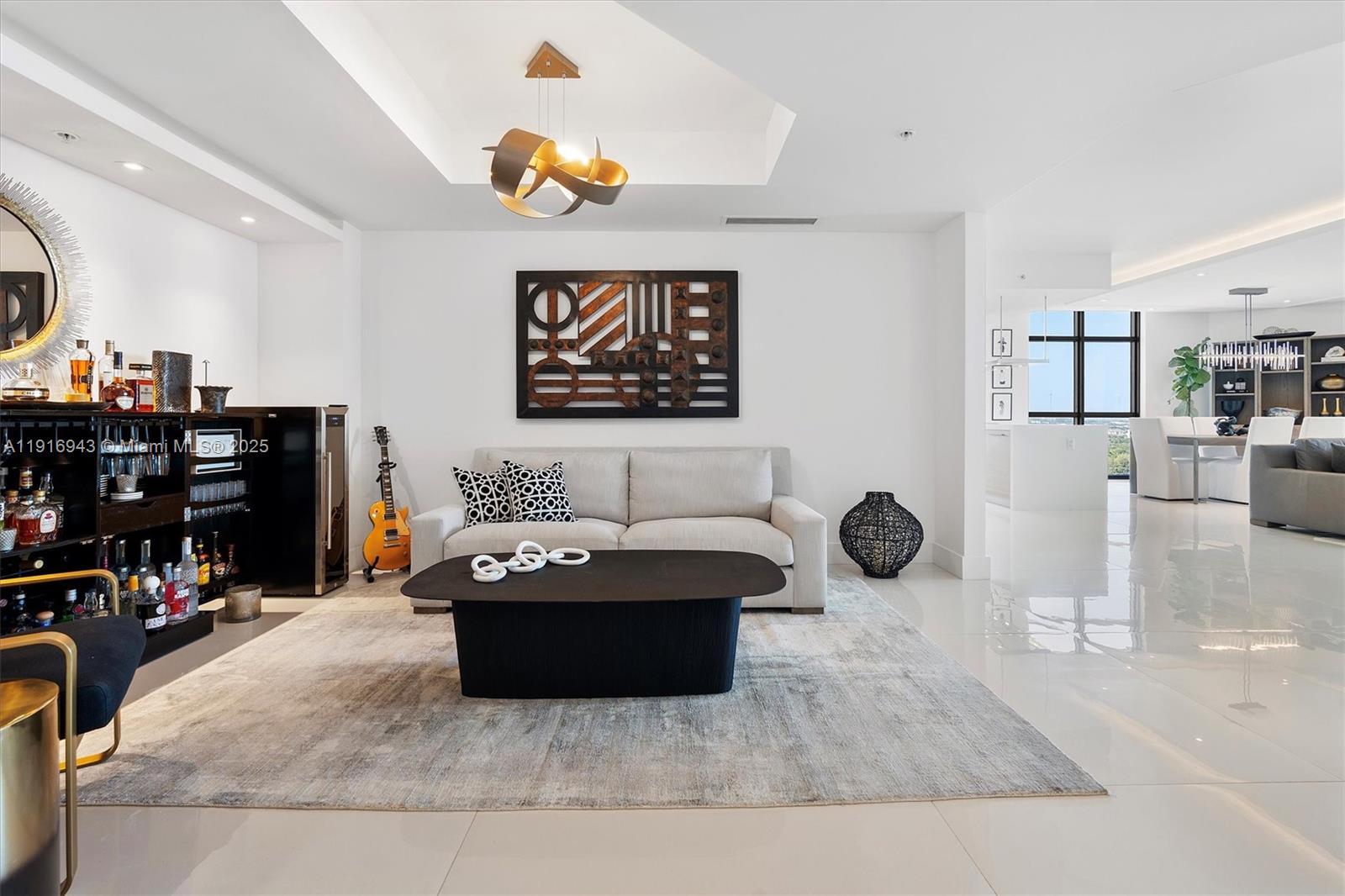 17301 Biscayne Blvd #2202, North Miami Beach FL 33160