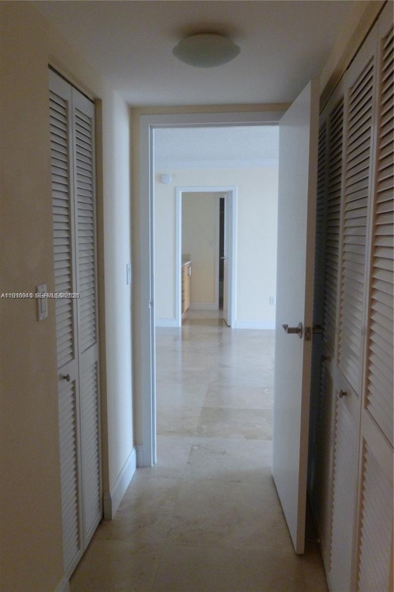 2333 Brickell Ave #2215, Miami FL 33129