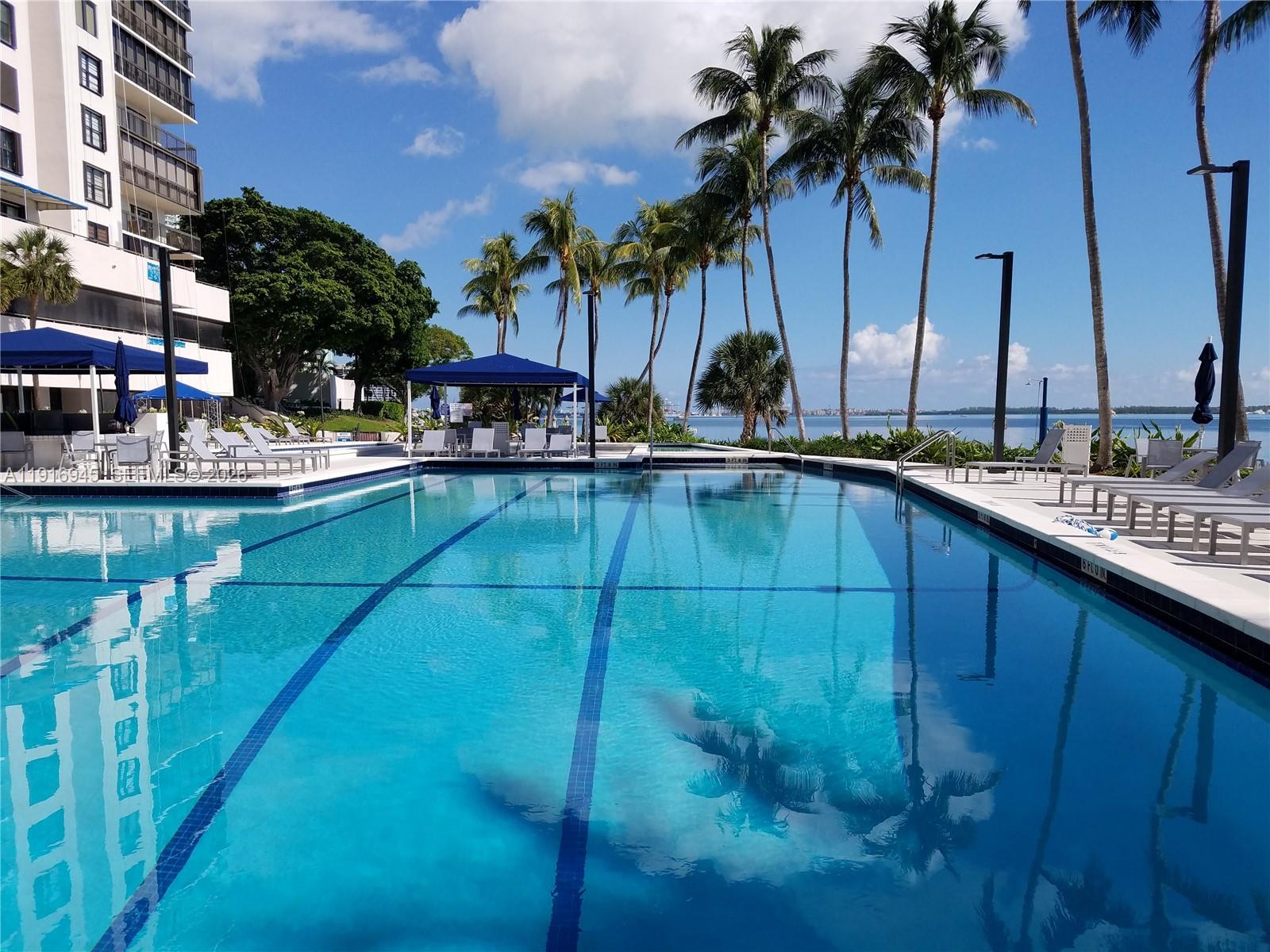 2333 Brickell Ave #2215, Miami FL 33129