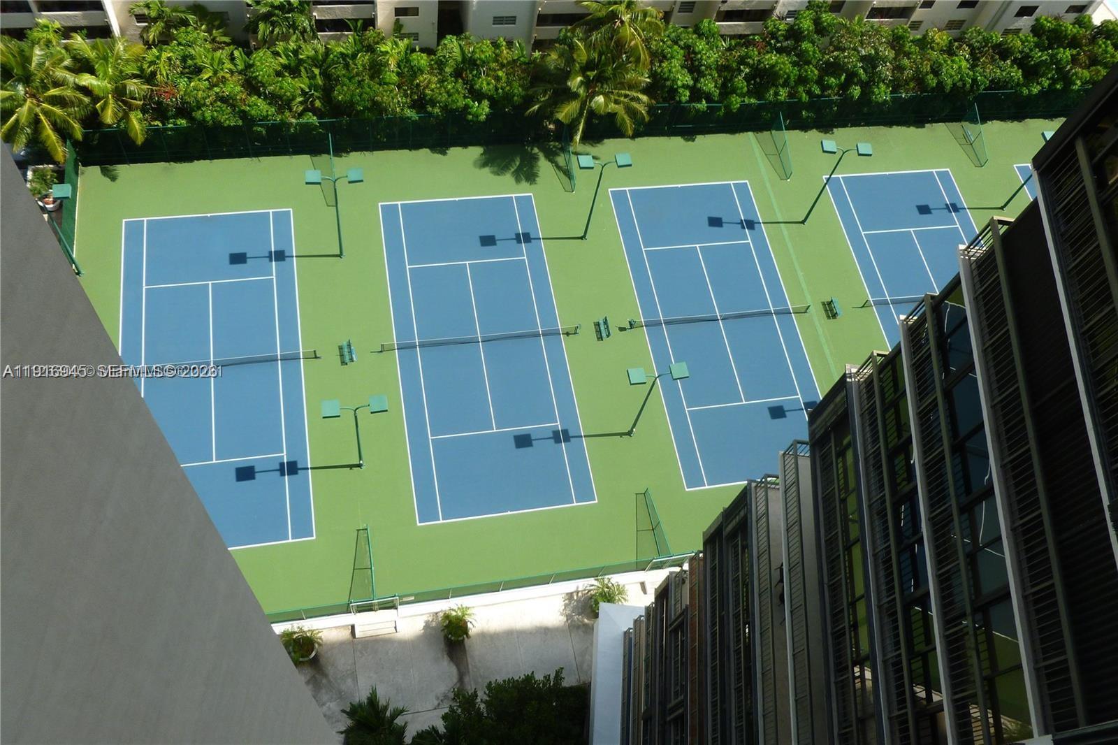 2333 Brickell Ave #2215, Miami FL 33129