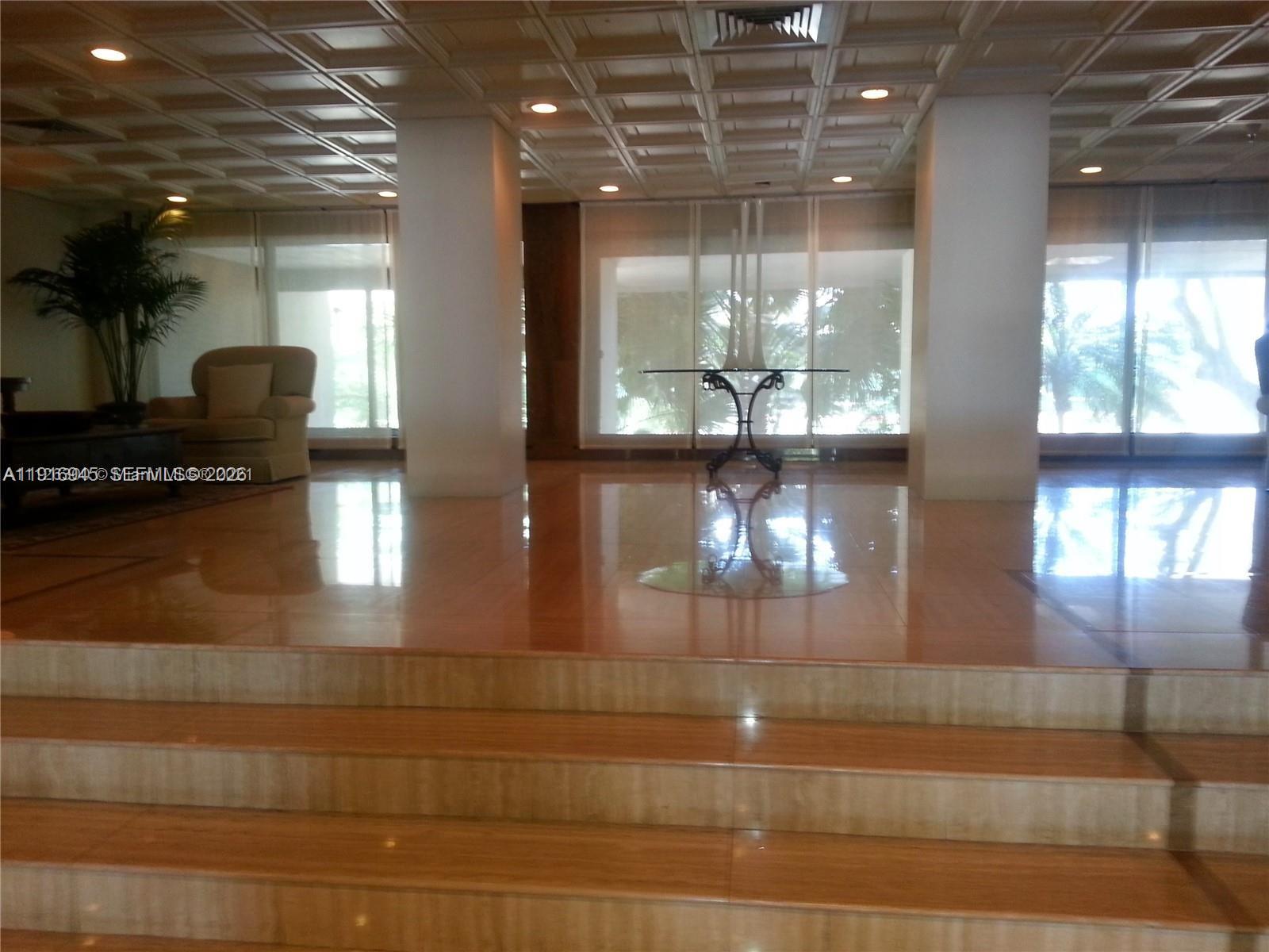 2333 Brickell Ave #2215, Miami FL 33129