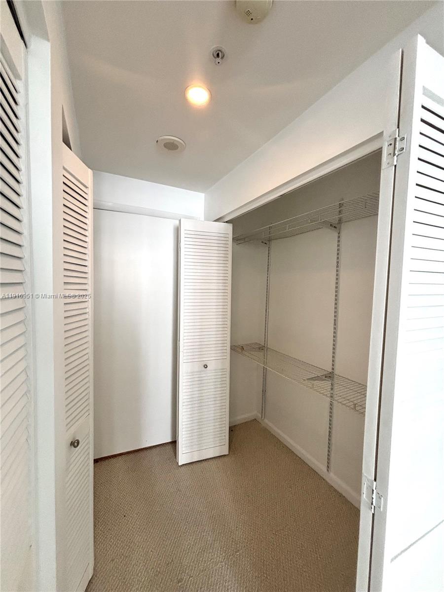801 Brickell Key Blvd #1608, Miami FL 33131