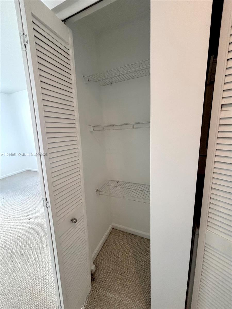 801 Brickell Key Blvd #1608, Miami FL 33131
