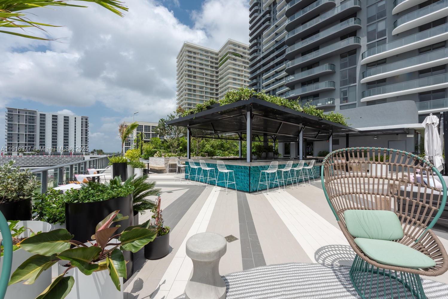 121 NE 34th St #2905, Miami FL 33137