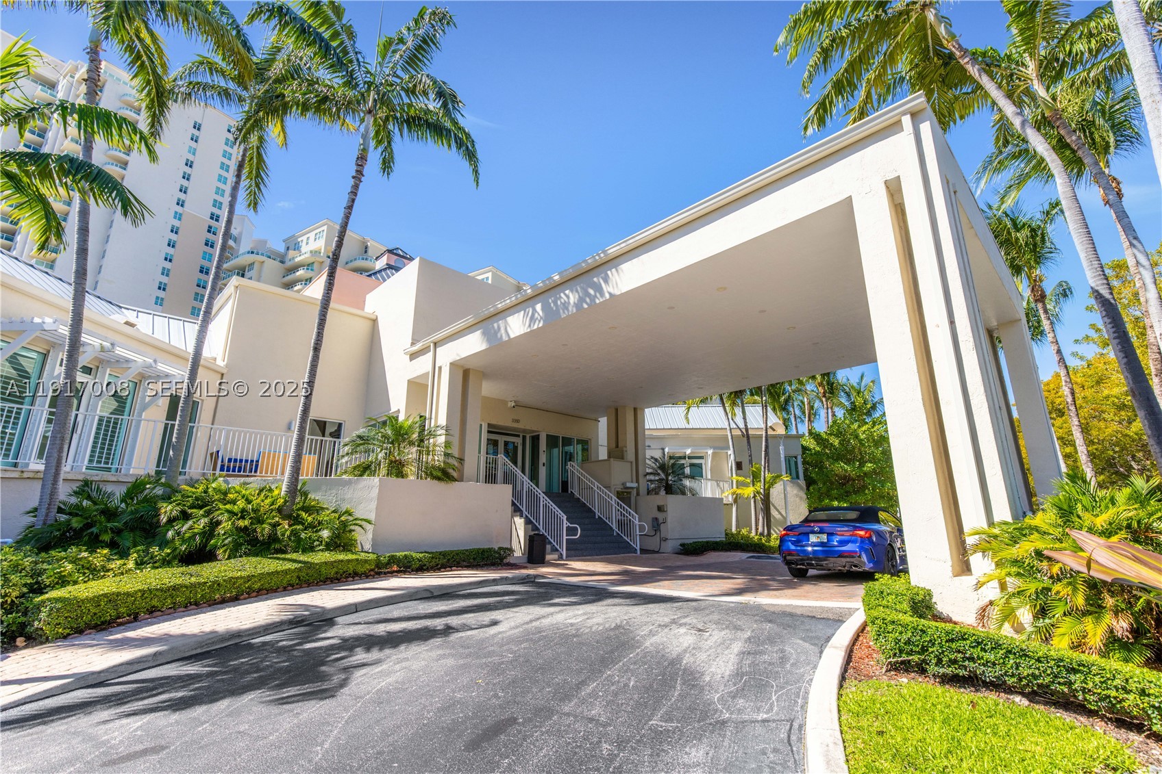 3340 NE 190th St #909, Aventura FL 33180