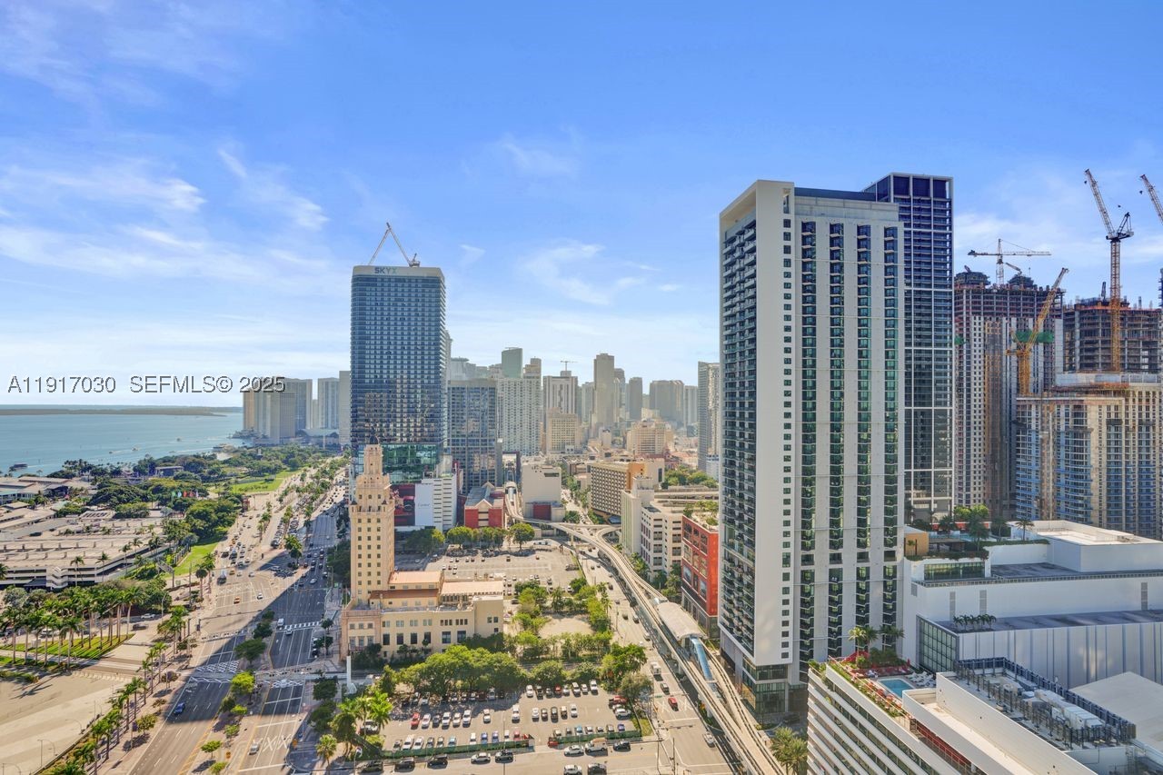 888 Biscayne Blvd #2904, Miami FL 33132