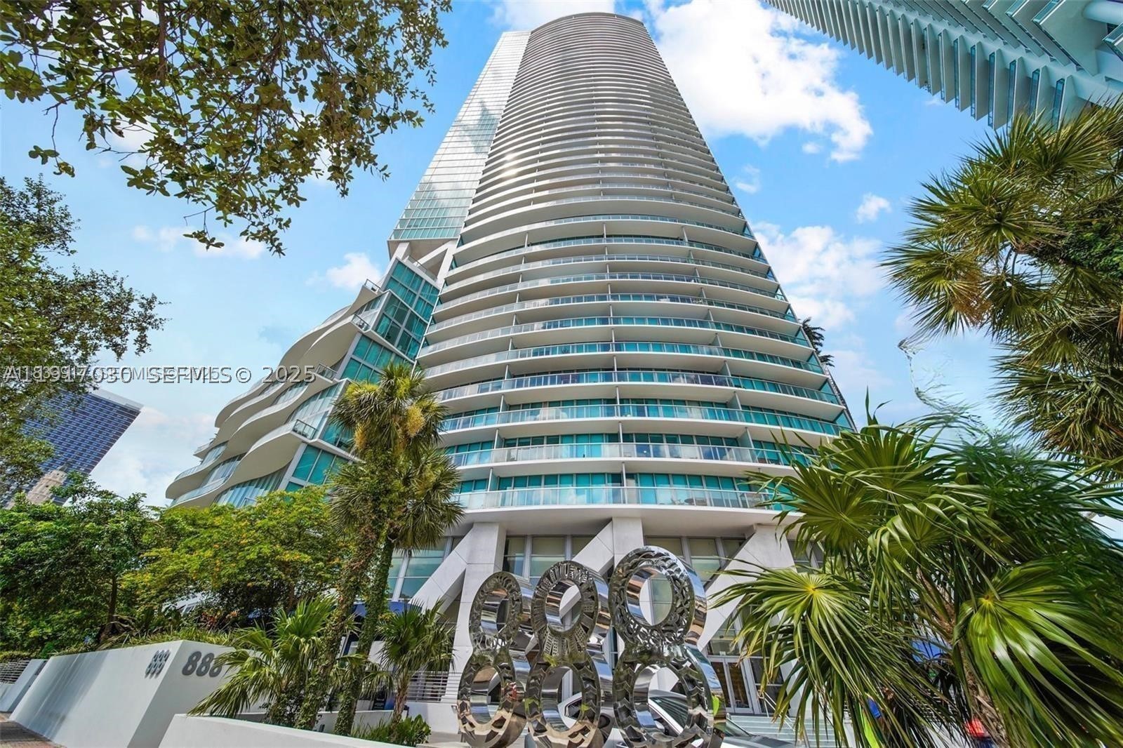 888 Biscayne Blvd #2904, Miami FL 33132