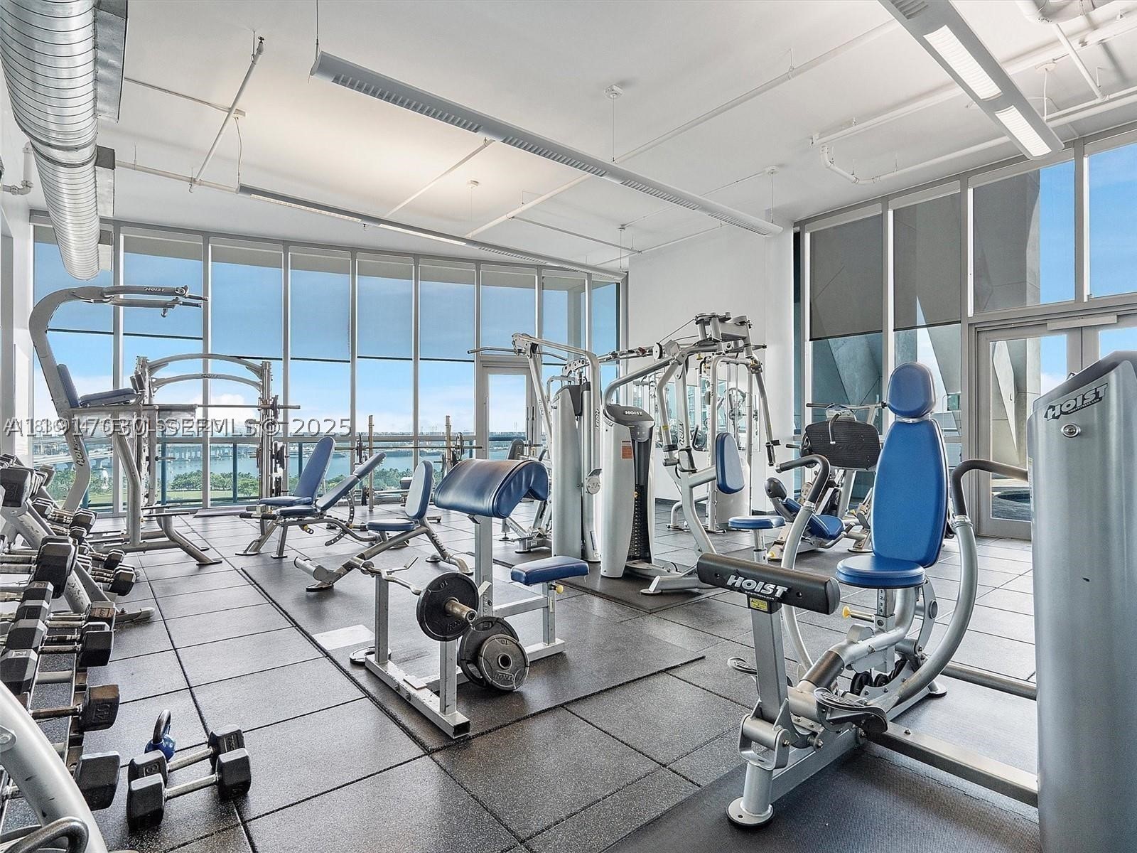 888 Biscayne Blvd #2904, Miami FL 33132