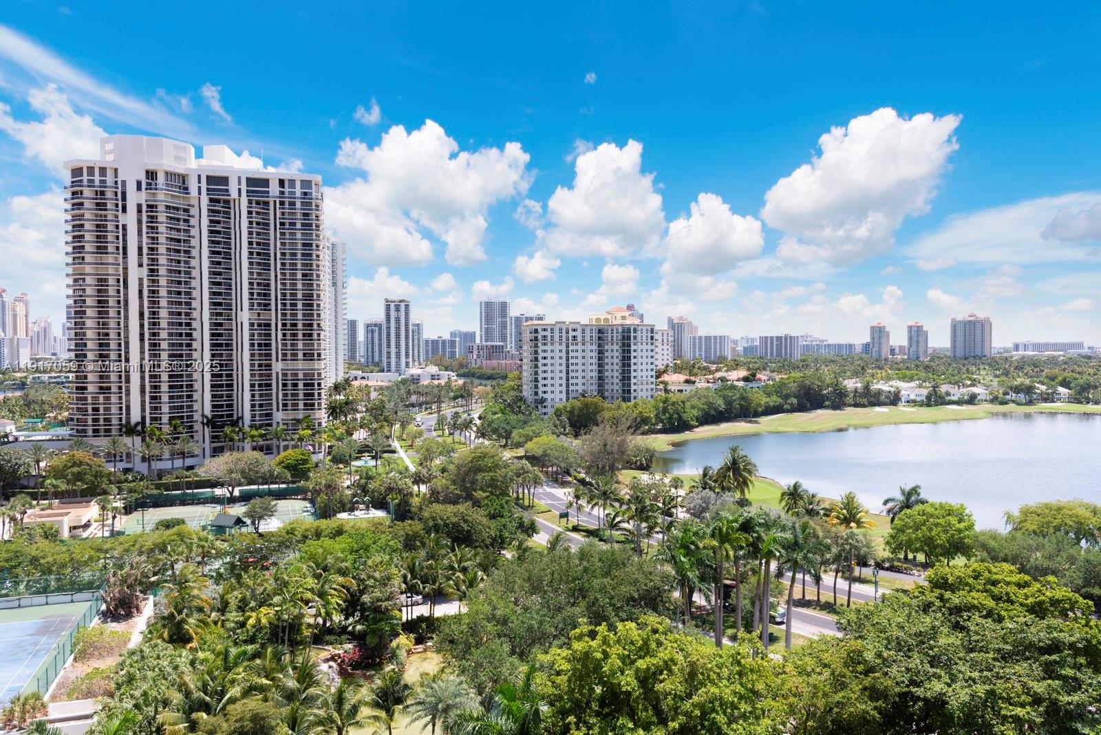 20281 E Country Club Dr #1009, Aventura FL 33180