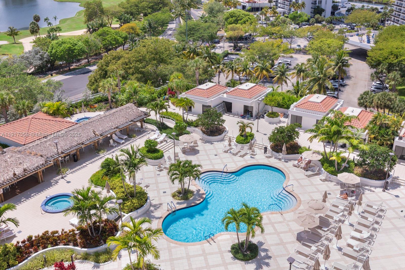 20281 E Country Club Dr #1009, Aventura FL 33180