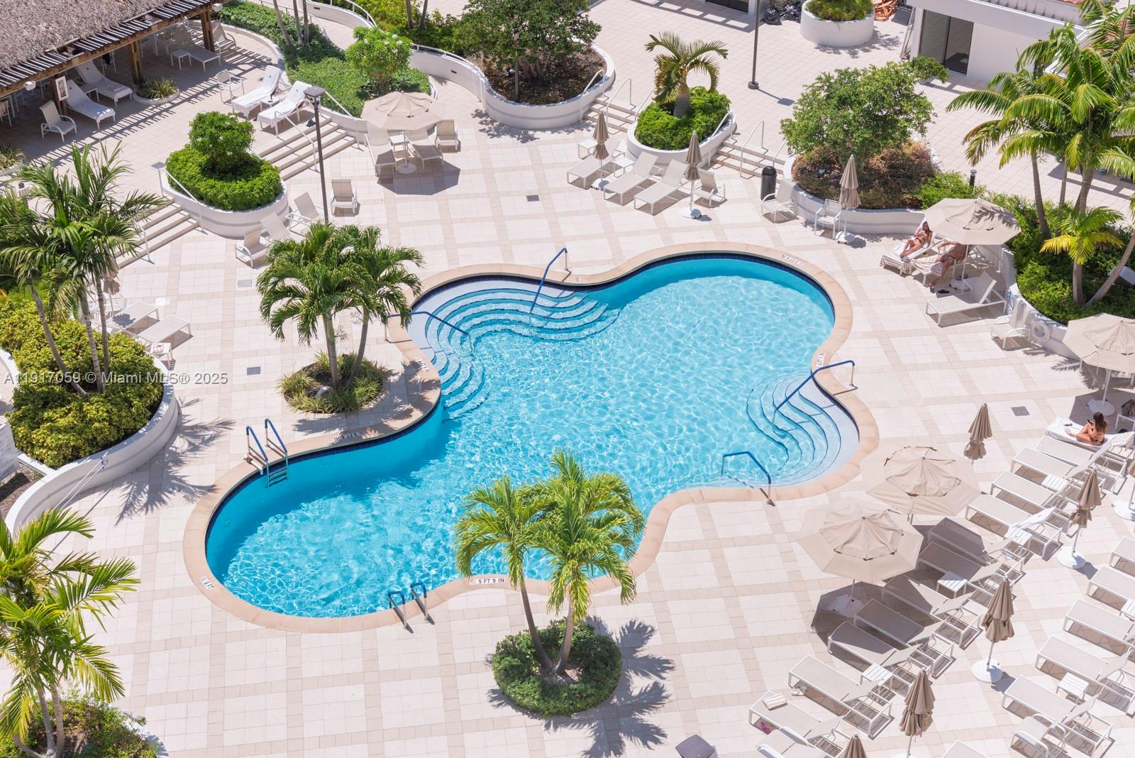 20281 E Country Club Dr #1009, Aventura FL 33180