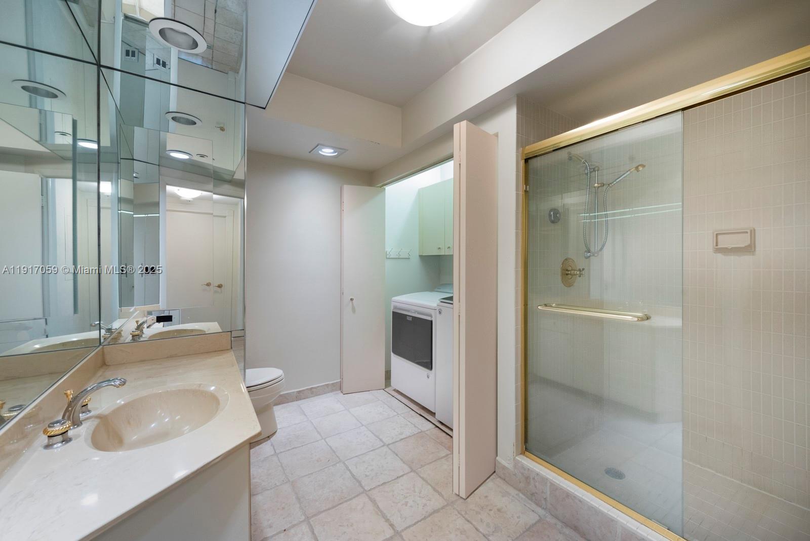 20281 E Country Club Dr #1009, Aventura FL 33180