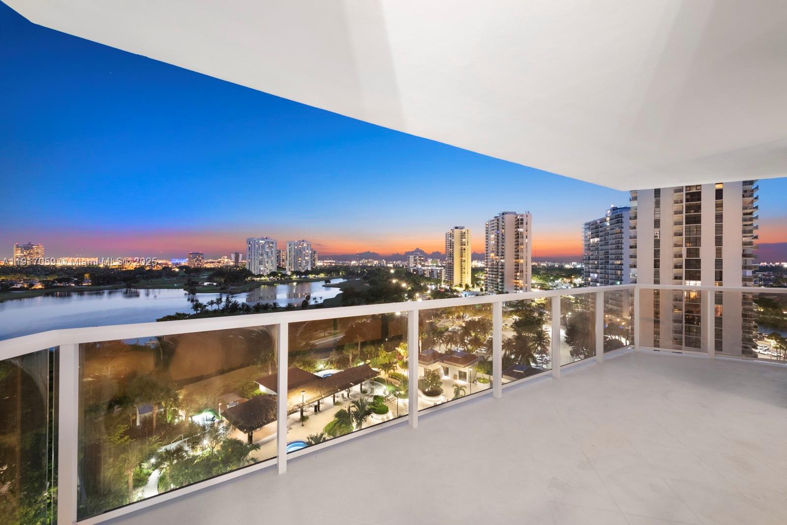 20281 E Country Club Dr #1009, Aventura FL 33180