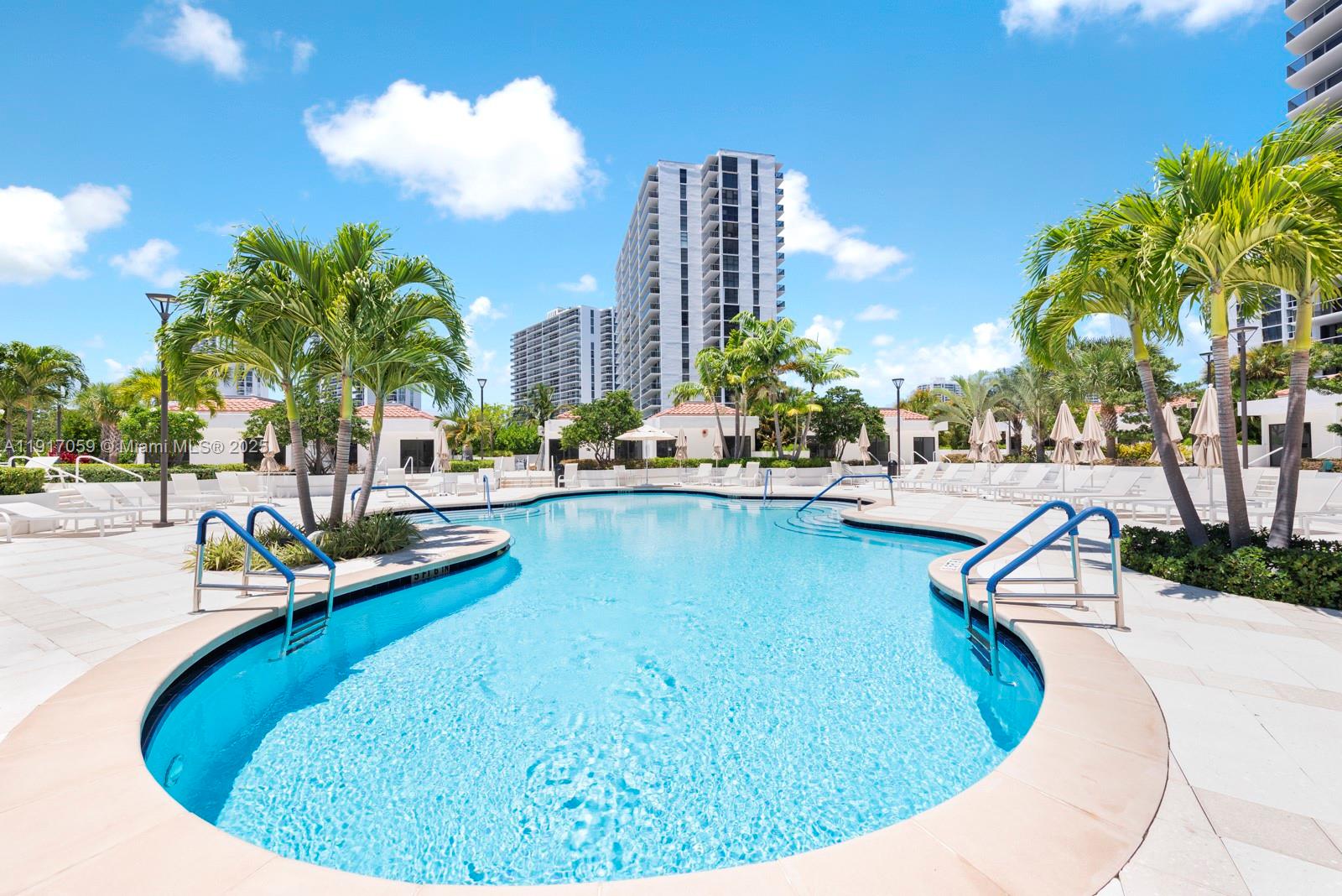 20281 E Country Club Dr #1009, Aventura FL 33180