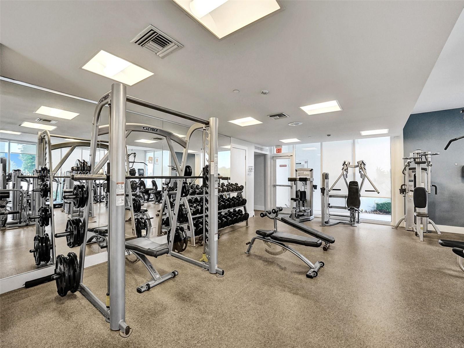 20281 E Country Club Dr #1114, Aventura FL 33180