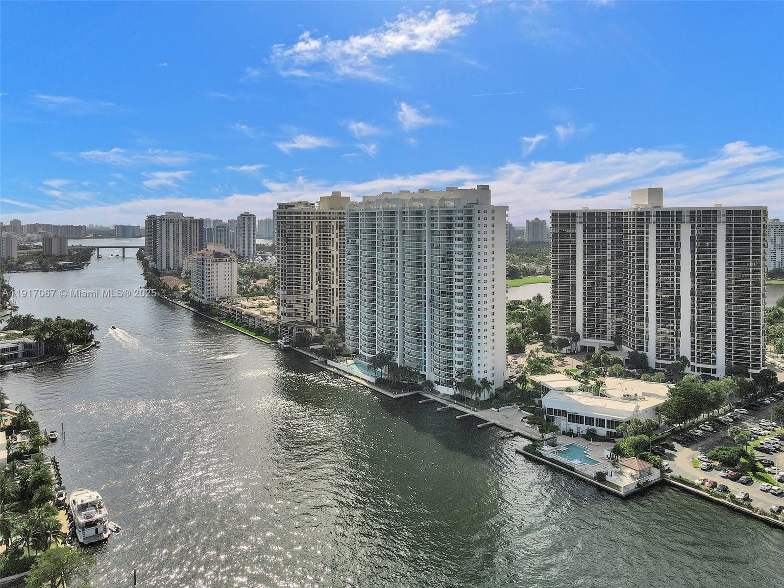 20281 E Country Club Dr #1114, Aventura FL 33180