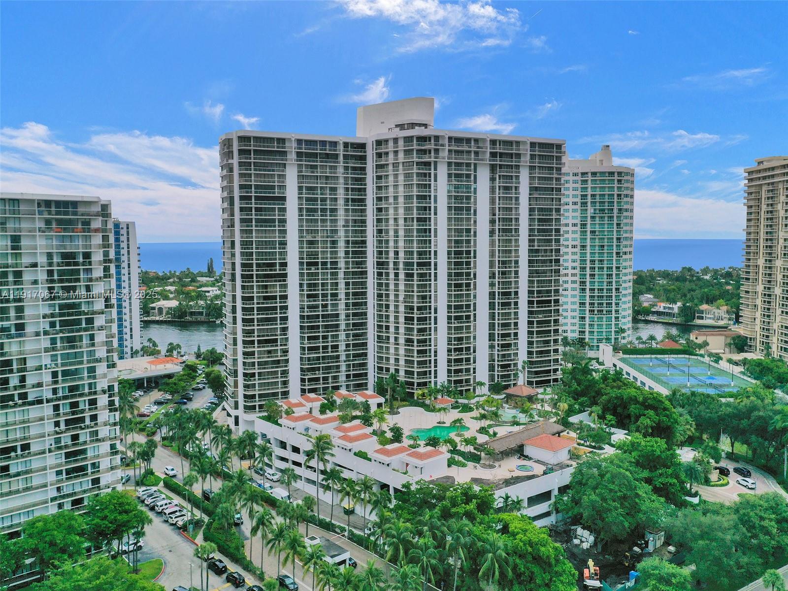 20281 E Country Club Dr #1114, Aventura FL 33180