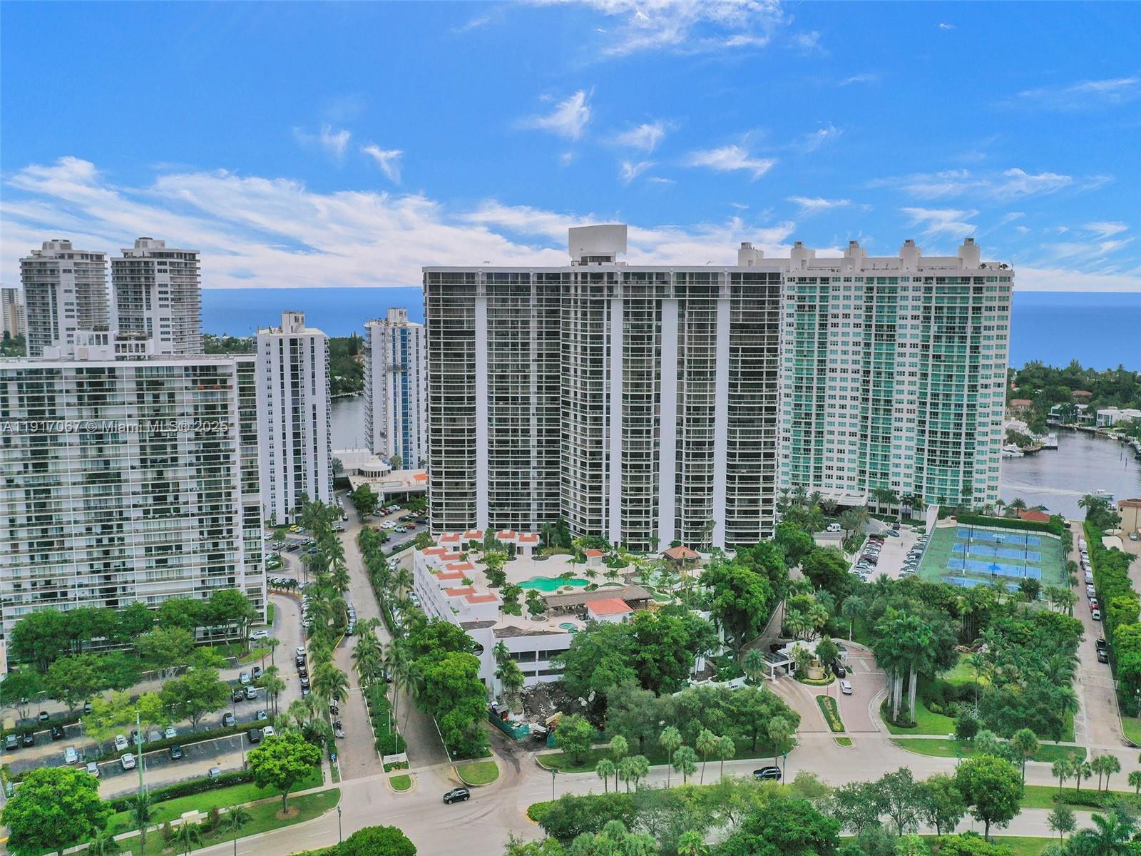 20281 E Country Club Dr #1114, Aventura FL 33180