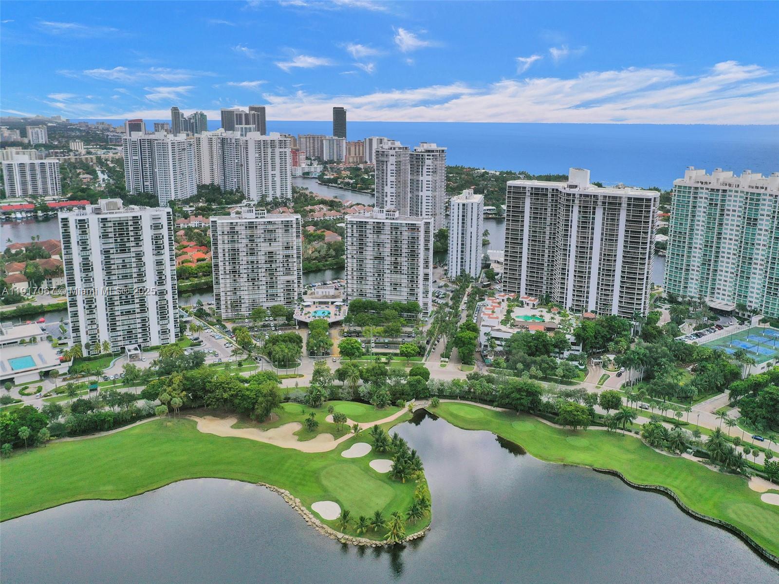 20281 E Country Club Dr #1114, Aventura FL 33180