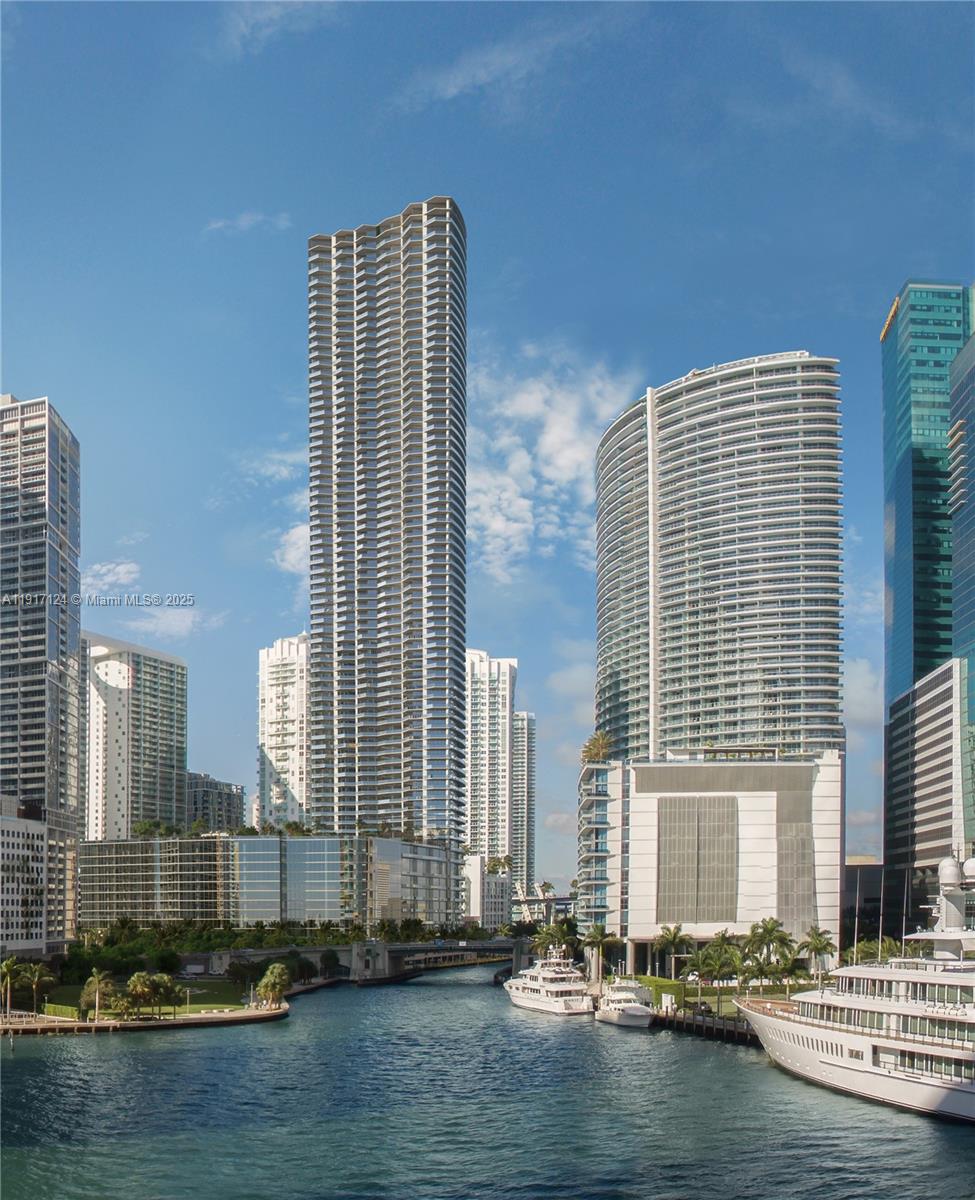 99 SE 5TH #7102, Miami FL 33131