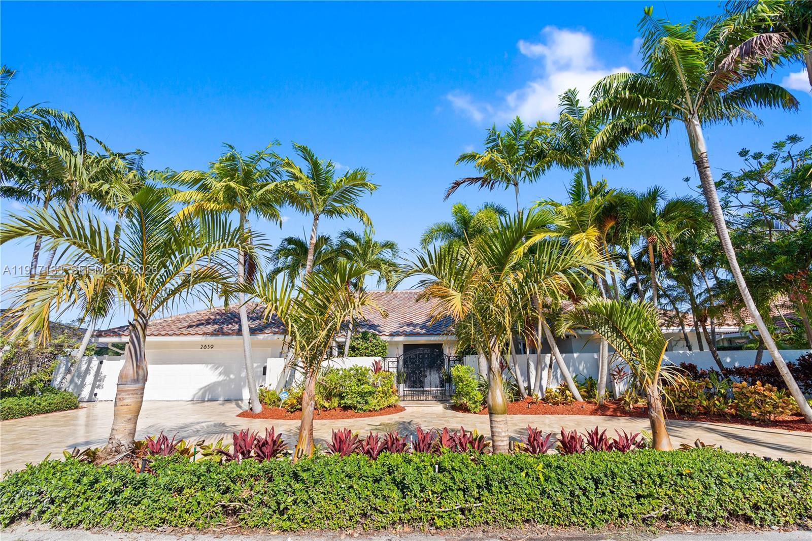 2839 NE 35th St, Fort Lauderdale FL 33306