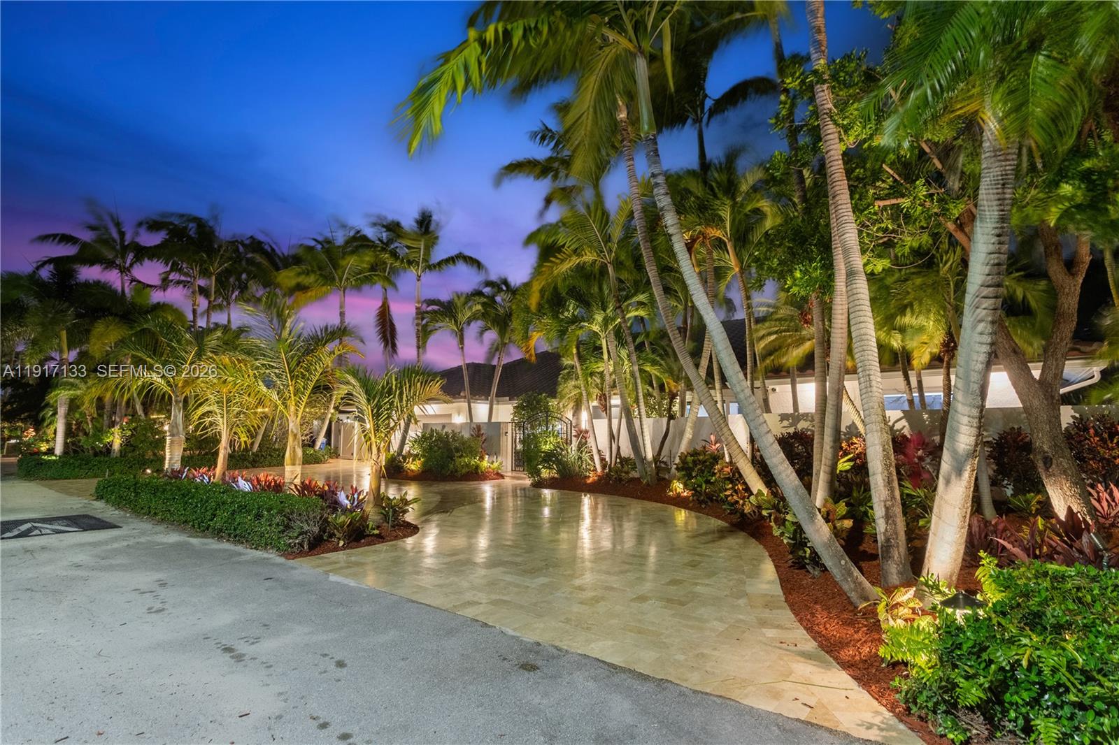 2839 NE 35th St, Fort Lauderdale FL 33306